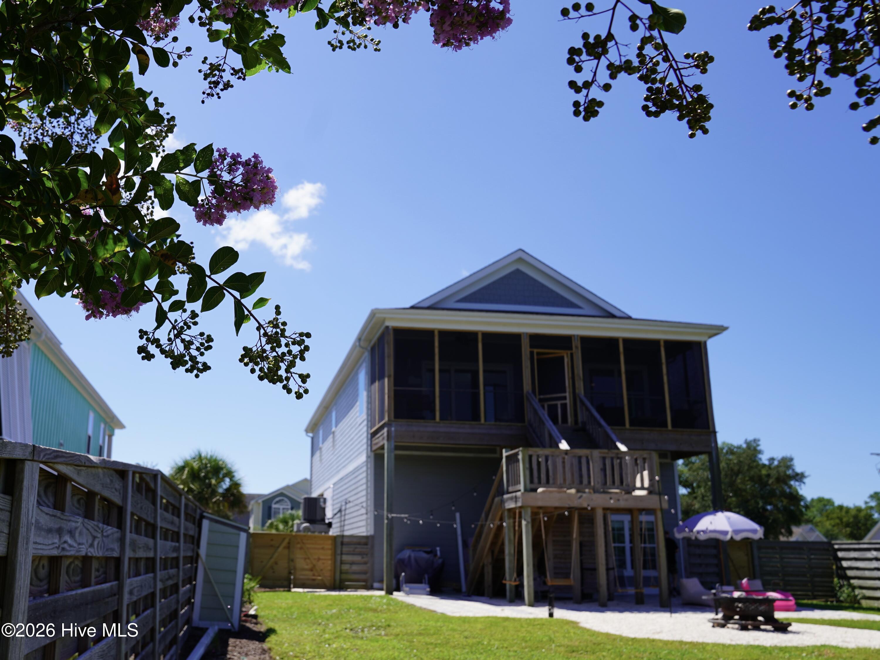 Exterior photo of 602 E Yacht Drive, Oak Island, NC 28465. MLS: 100601888