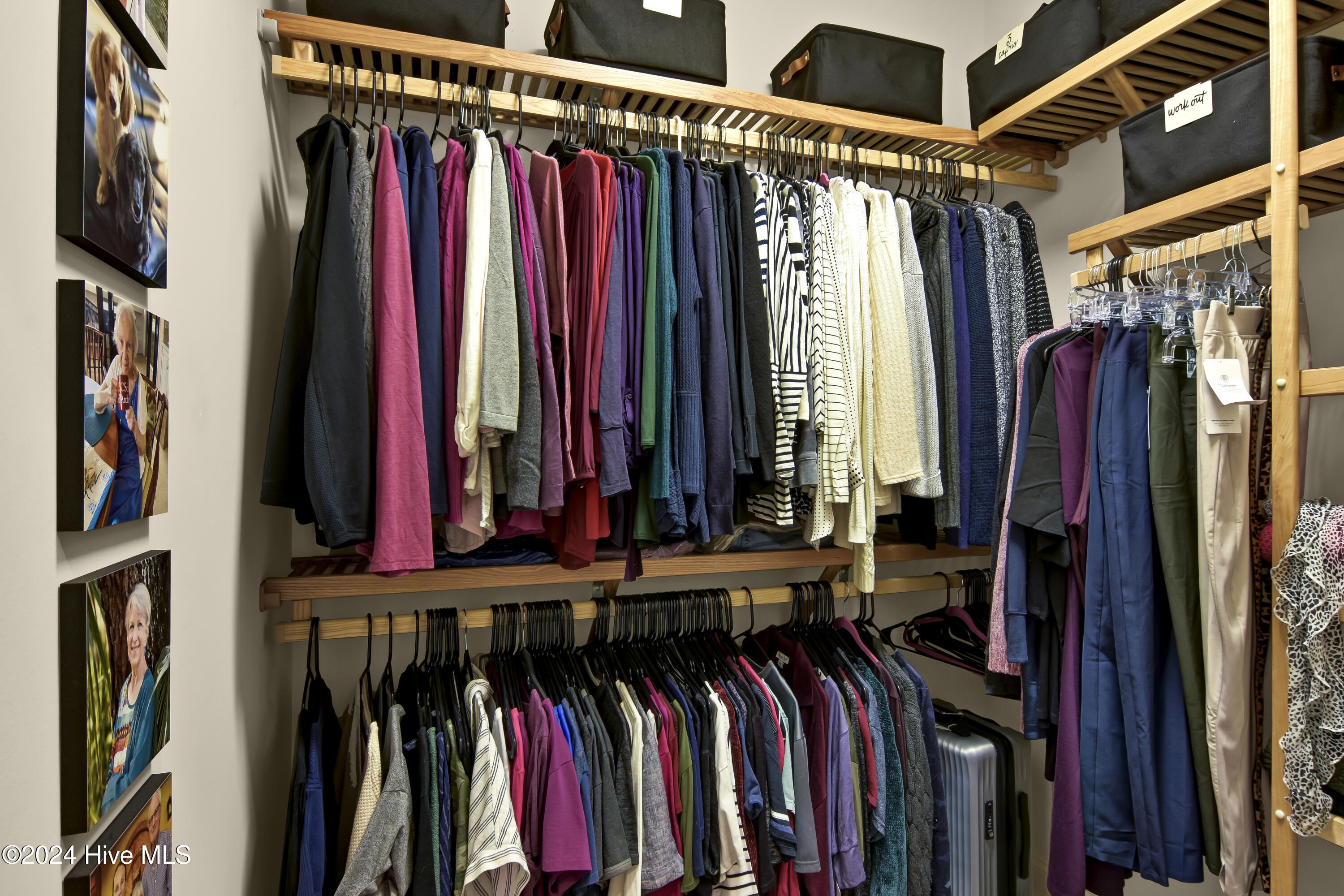 100484995 | Photo 16