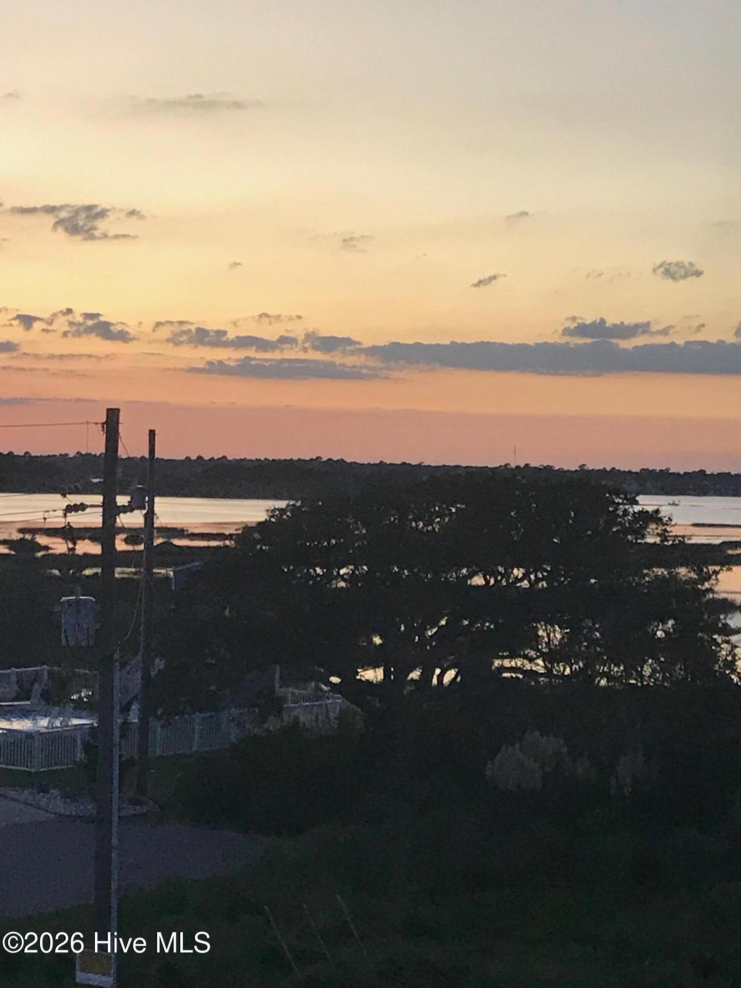 100564246 | Photo 53