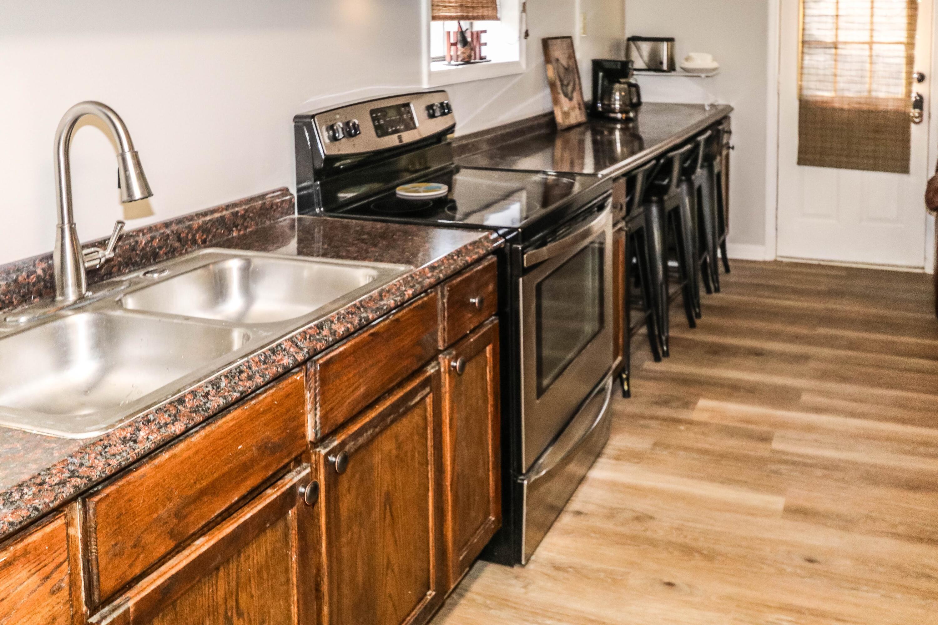 Undisclosed Address, Appling, GA, 30802