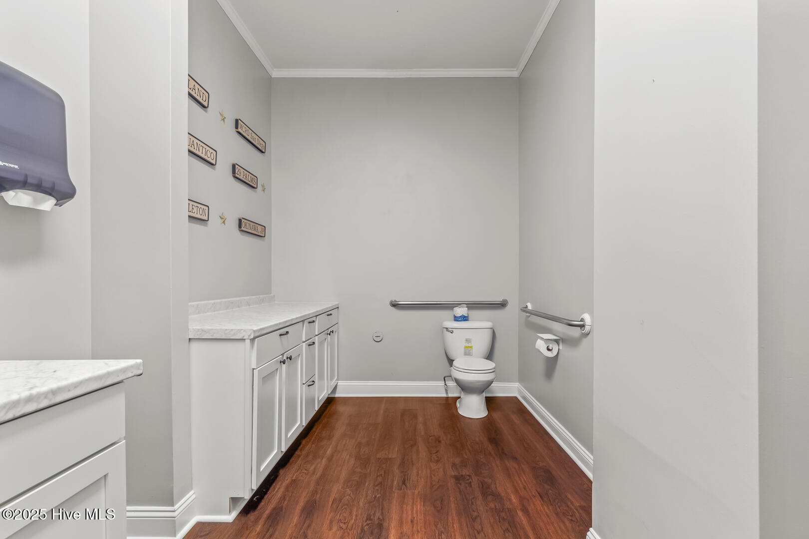 1923 Lejeune Boulevard, Jacksonville, NC, 28546