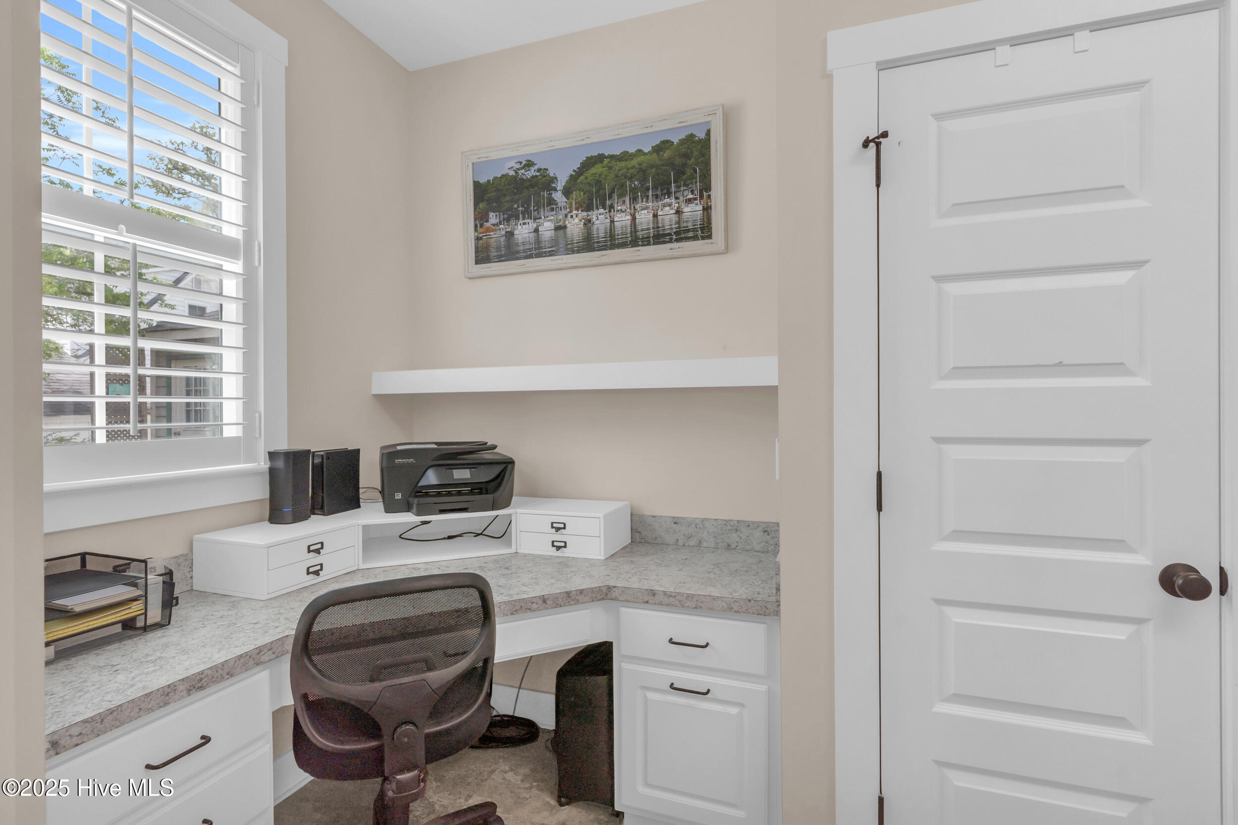 100516979 | Photo 31