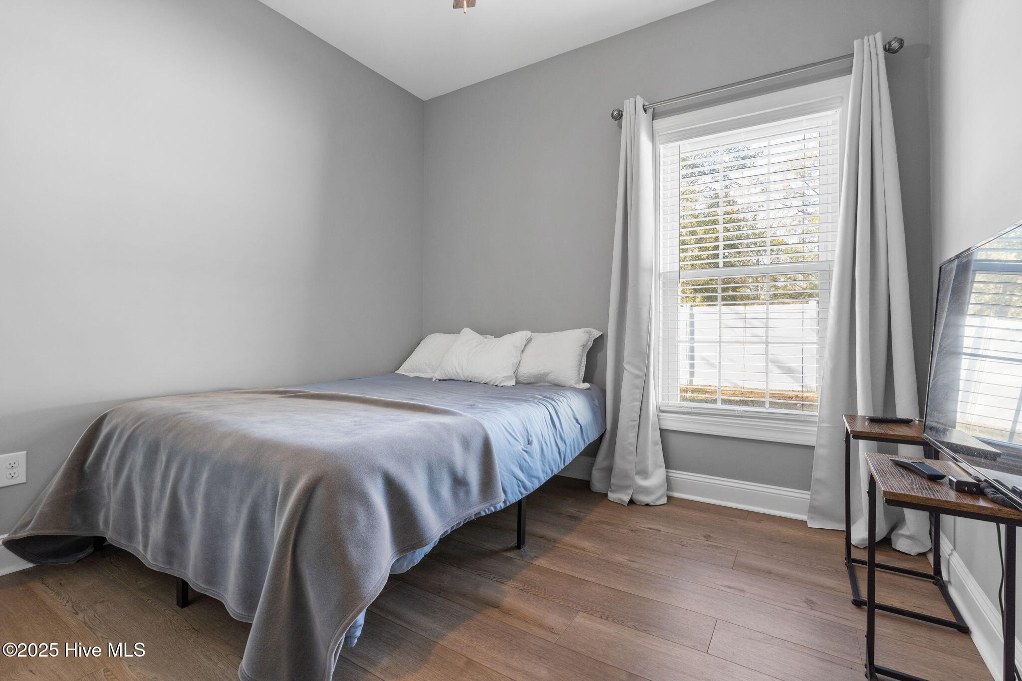 100544507 | Photo 35