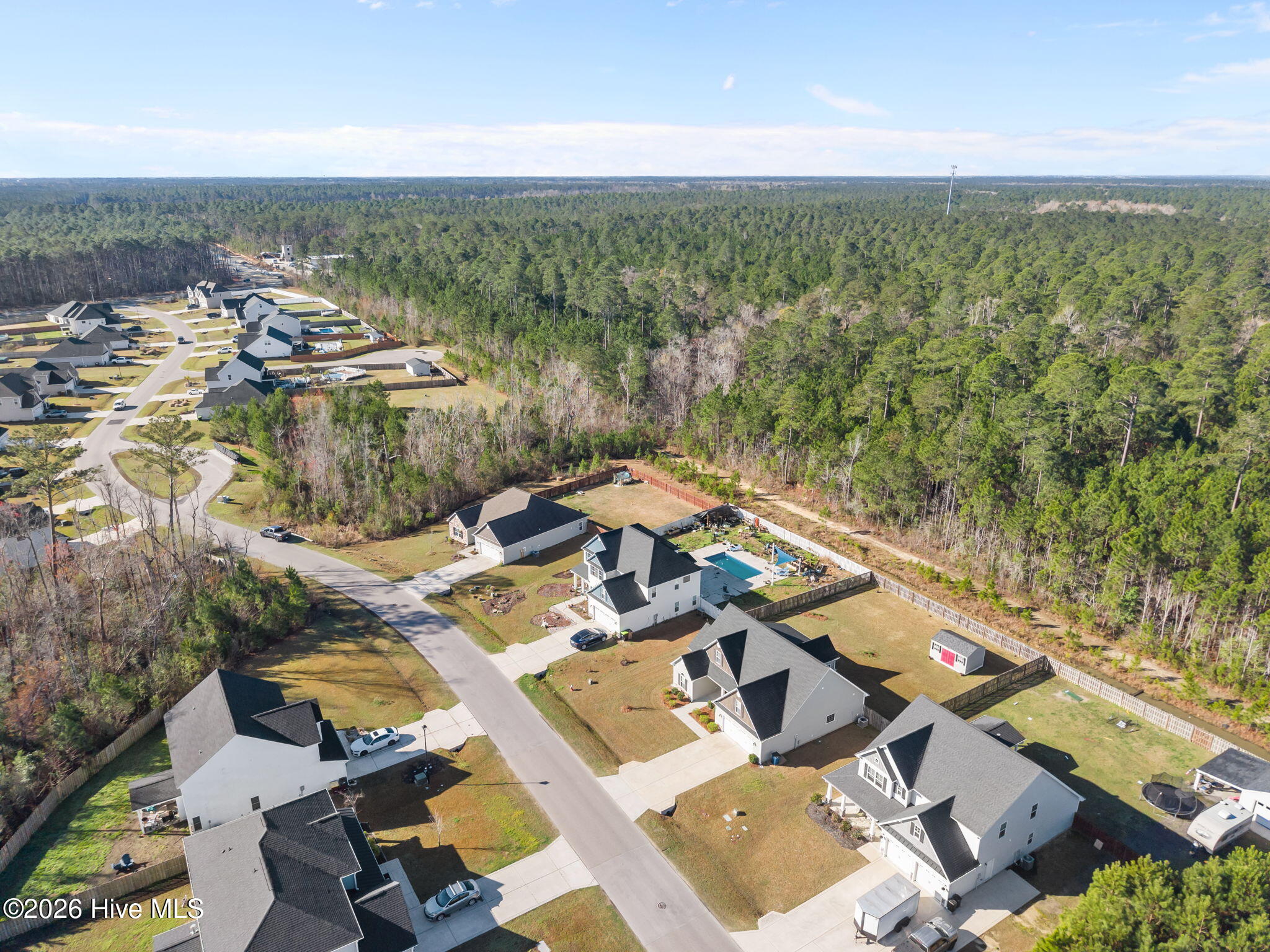 100561357 | Photo 47