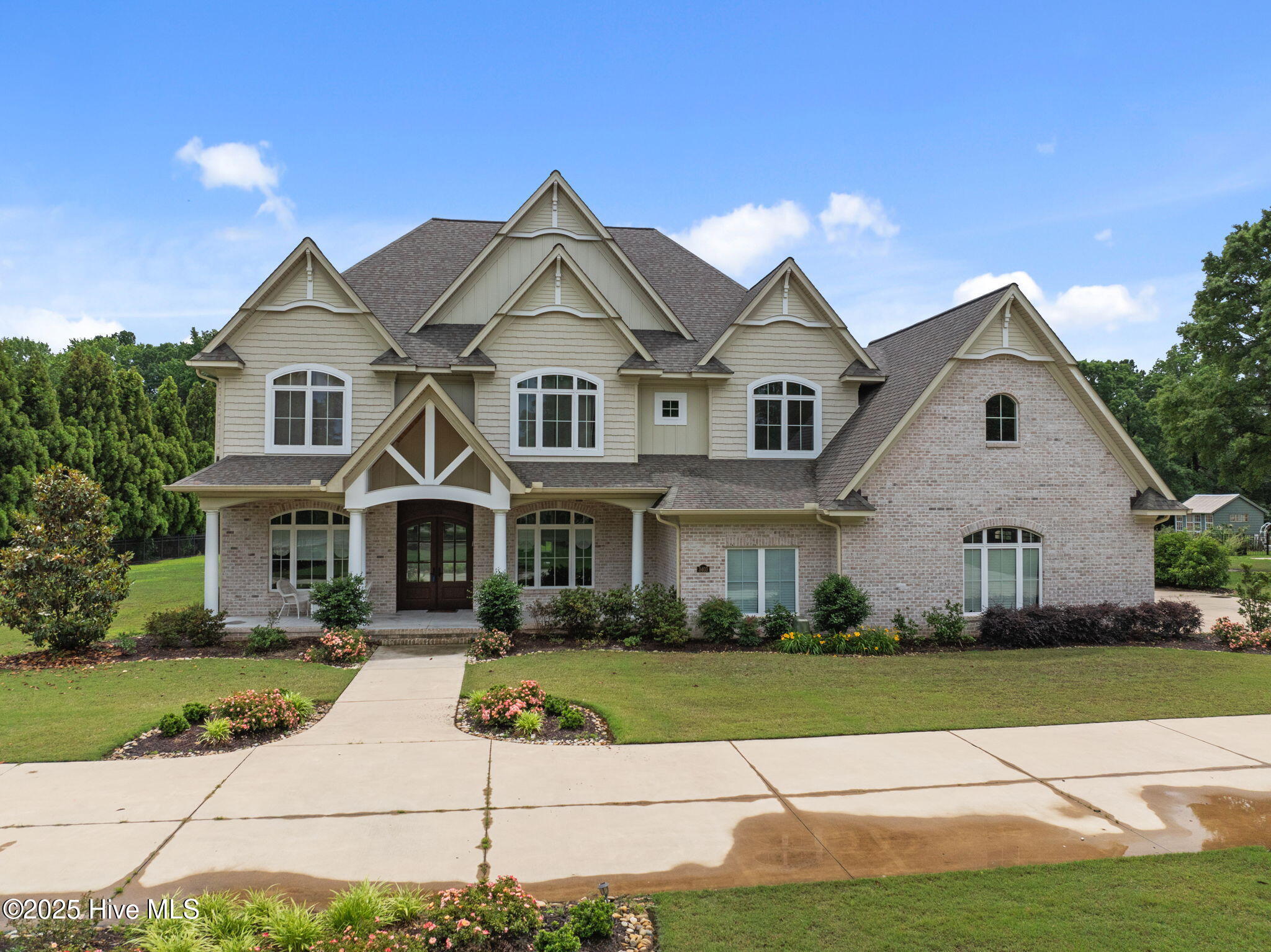 Homes for sale in Greenville, NC | 3403 Star Hill Farm Rd, Greenville, NC 27834 | MLS# 100506538