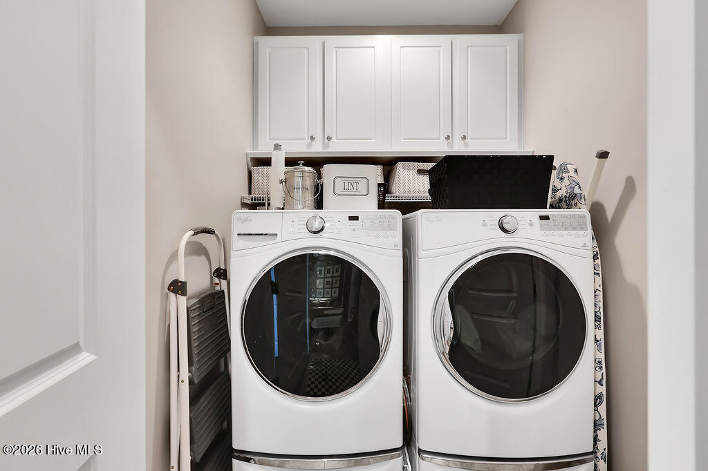 100553520 | Photo 24