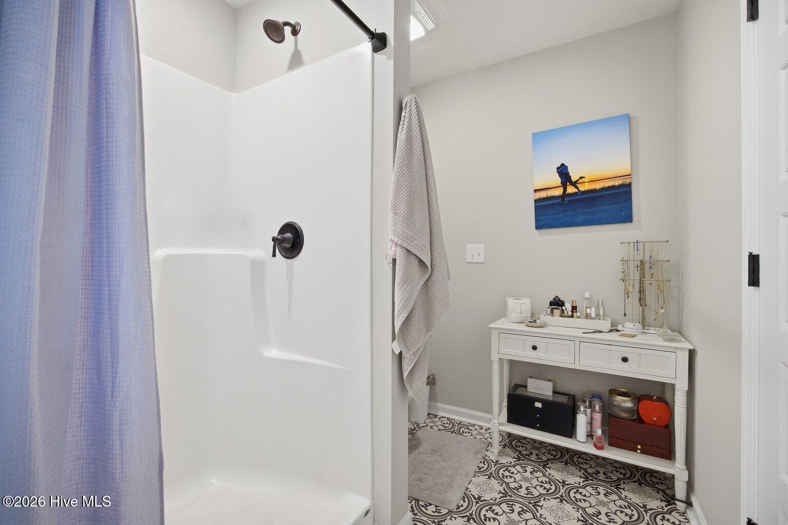 100567479 | Photo 29