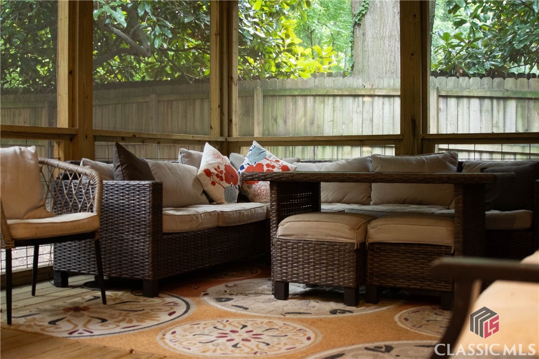 395 Cleveland Avenue