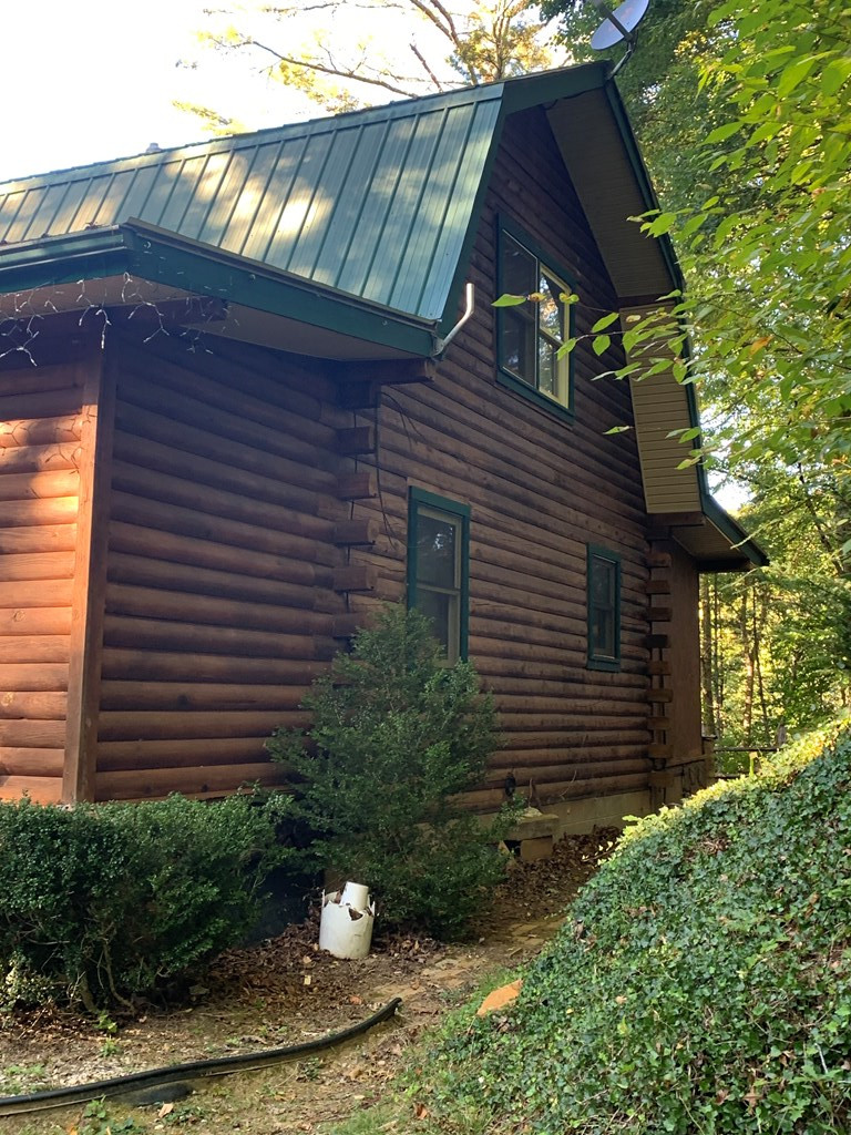 Exterior photo of 437&441 2 Homes Shields Creek Road, Nantahala, NC 28781. MLS: 98525427