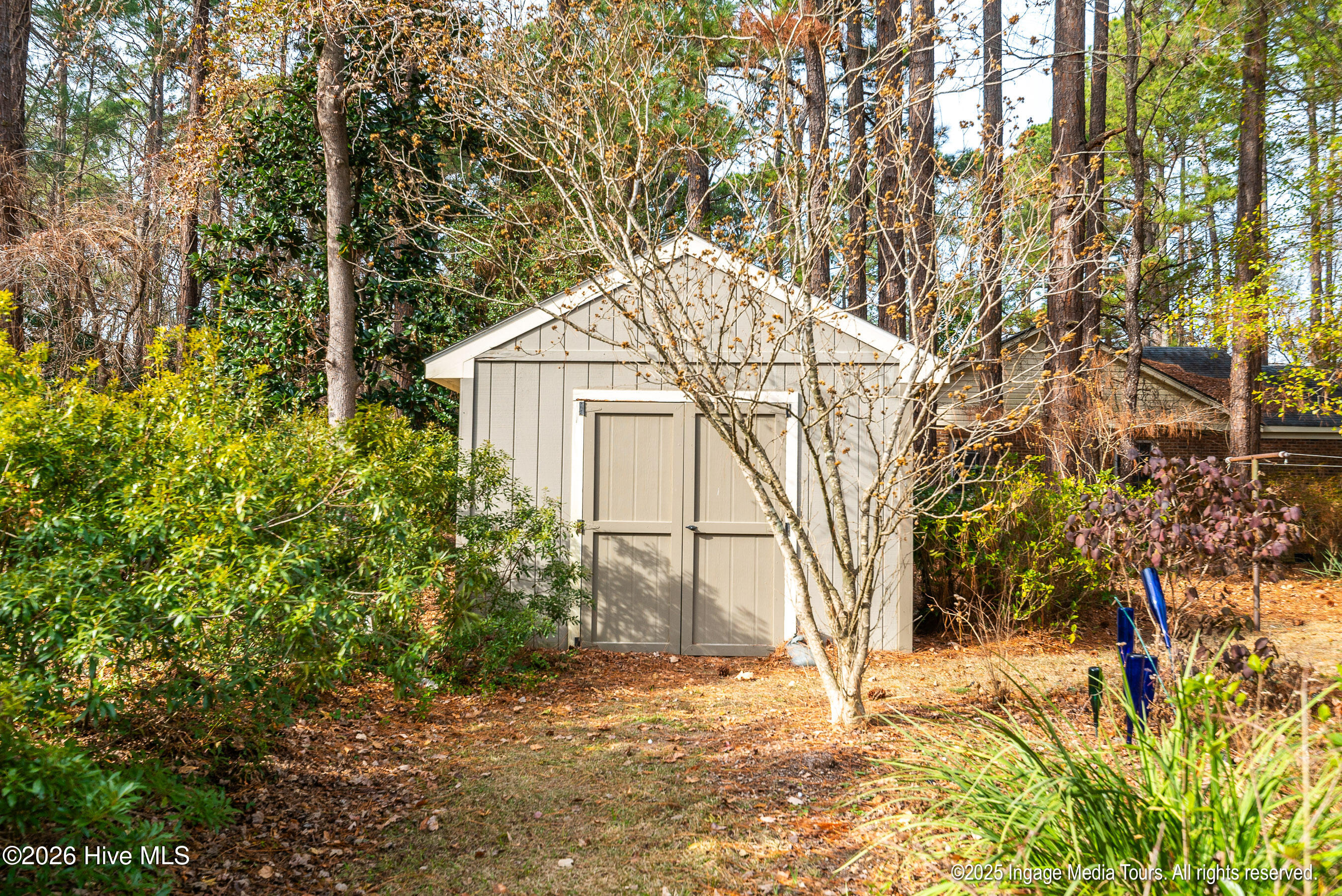 Homes for sale in Greenville, NC | 200 Fox Haven Dr, Greenville, NC 27858 | MLS# 100549564