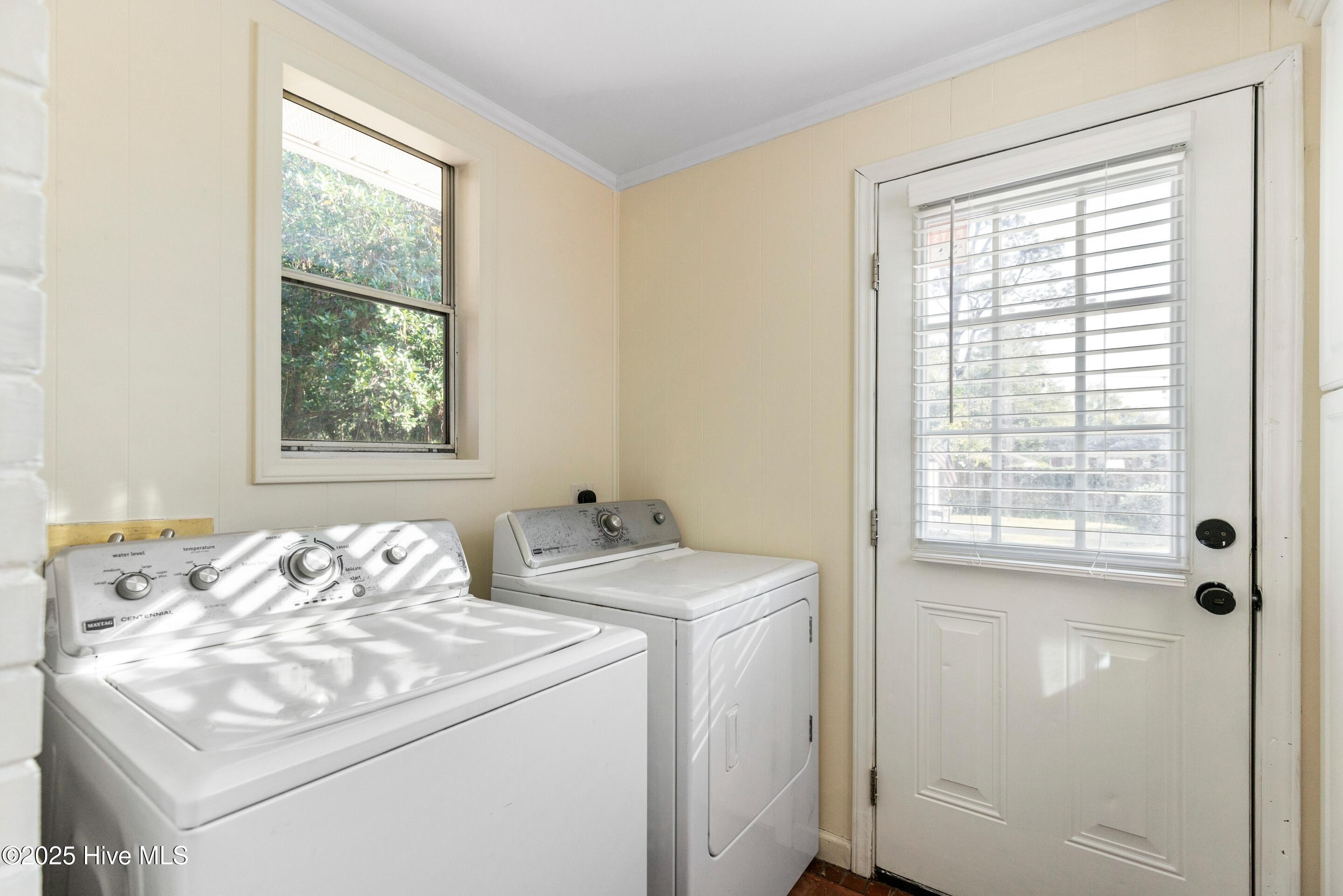 100544928 | Photo 22