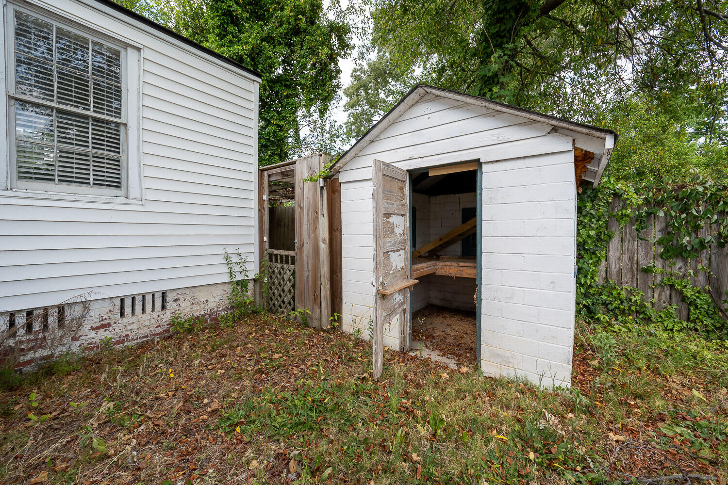 1752 Kissingbower-MLS-30