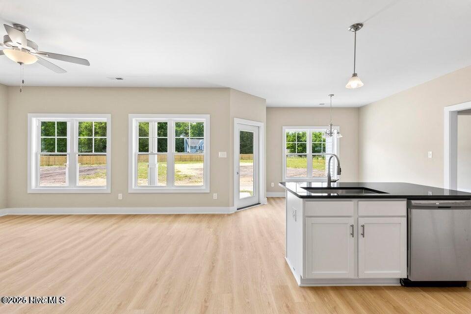 100525735 | Photo 15