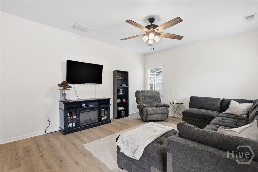 262 Wellstone Way, Richmond Hill, GA, 31324