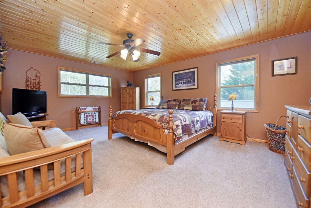 Exterior photo of 160 Serenity Pointe Drive, Murphy, NC 28906. MLS: 98544347