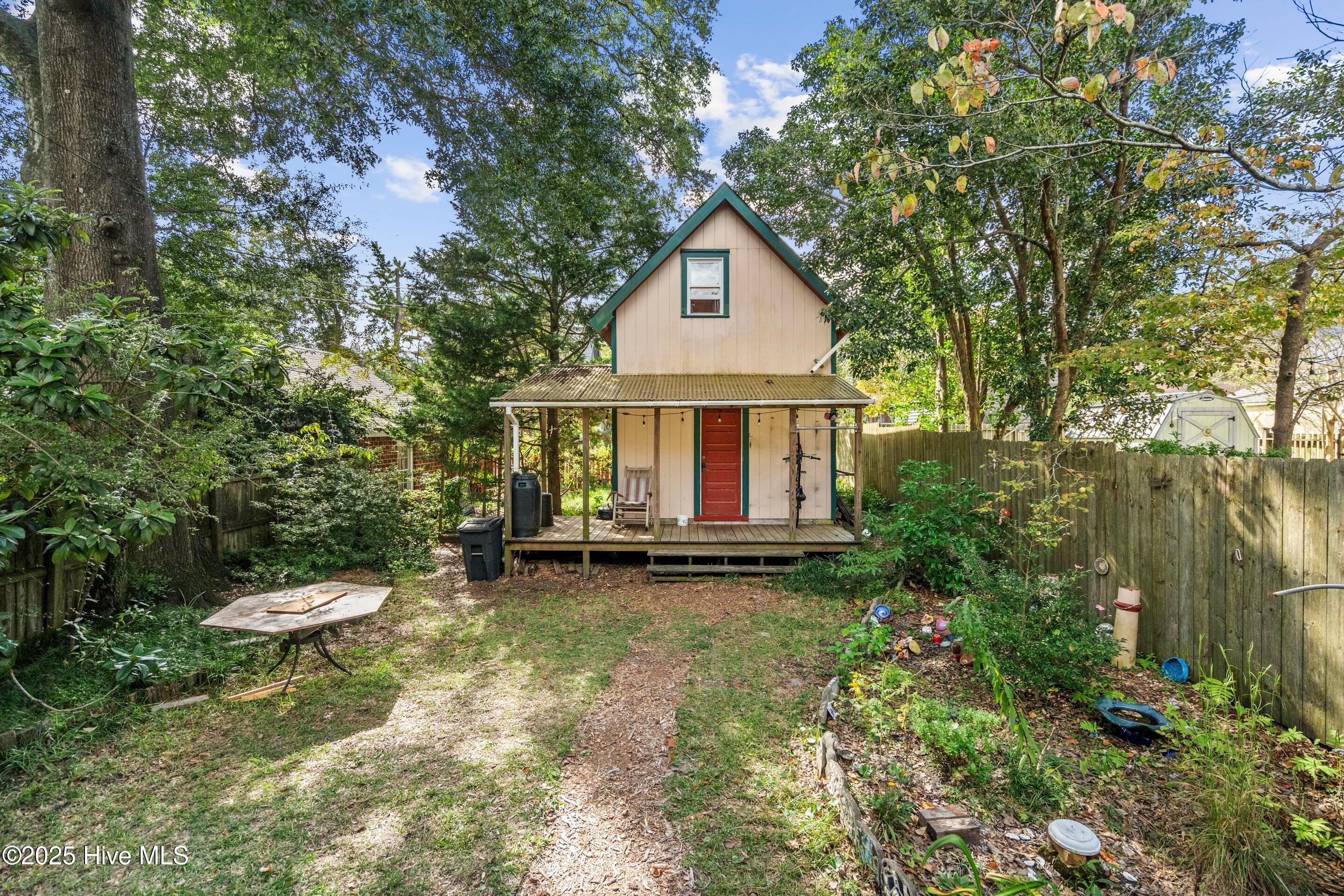 100535914 | Photo 50