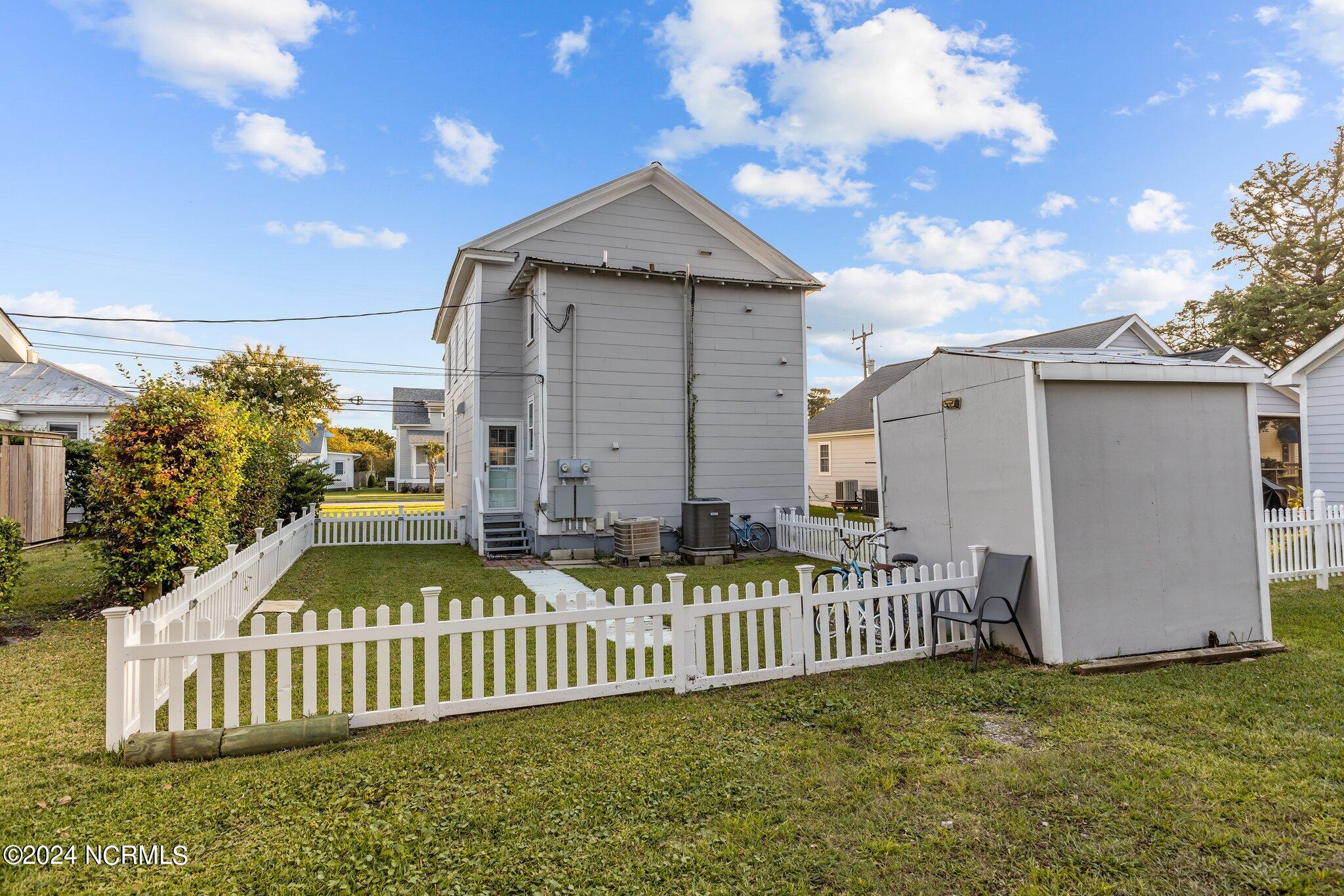 1406 Evans Street UNIT A, Morehead City, NC, 28557