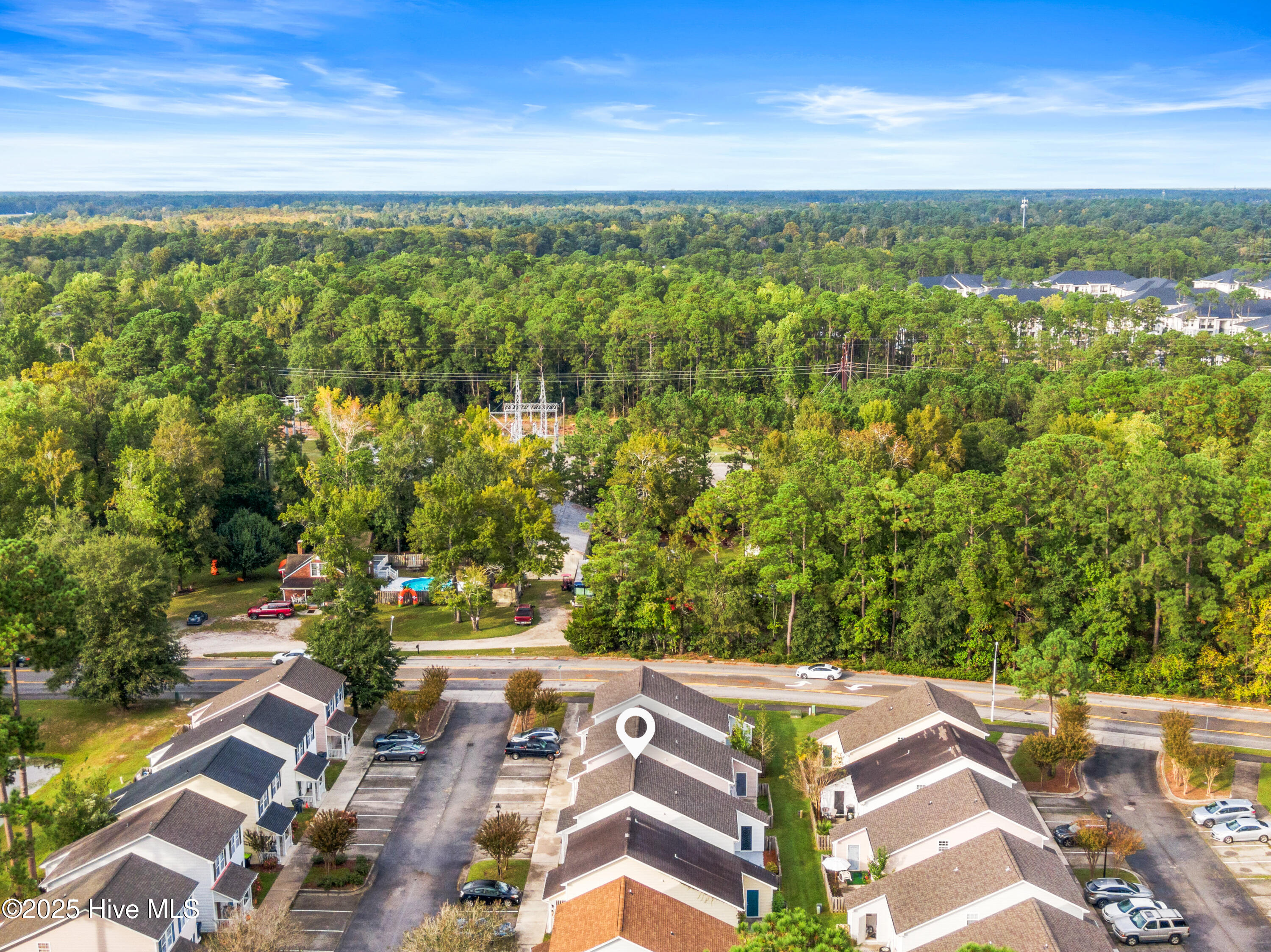 100535328 | Photo 26