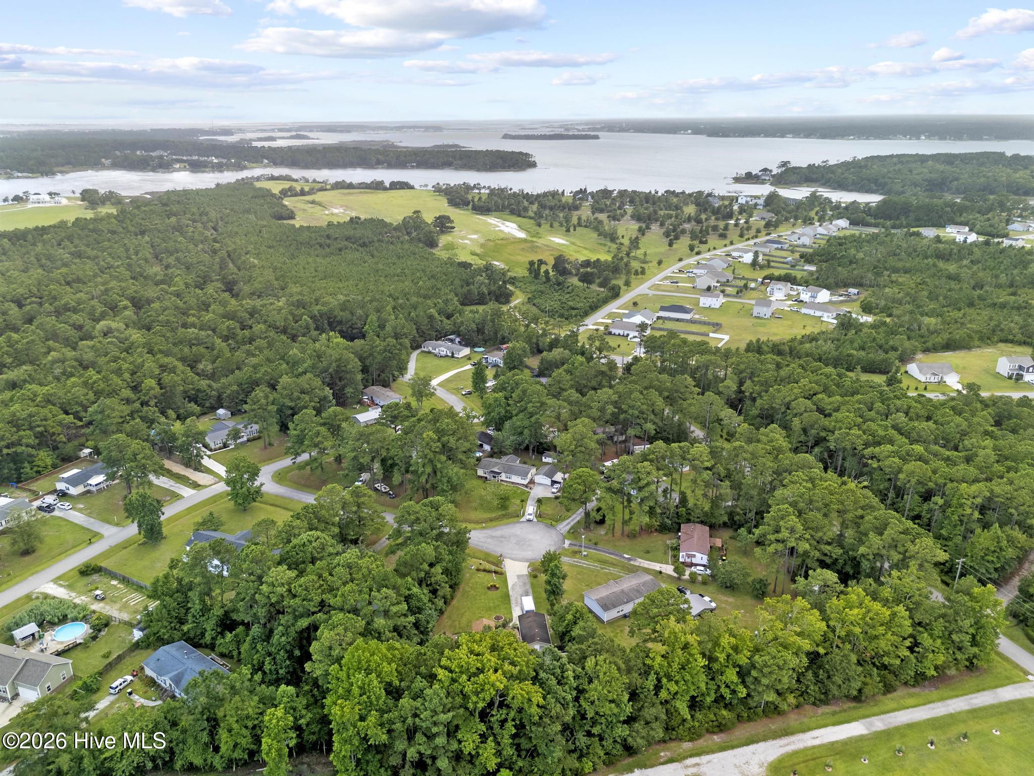 408 Quailridge Court,Peletier