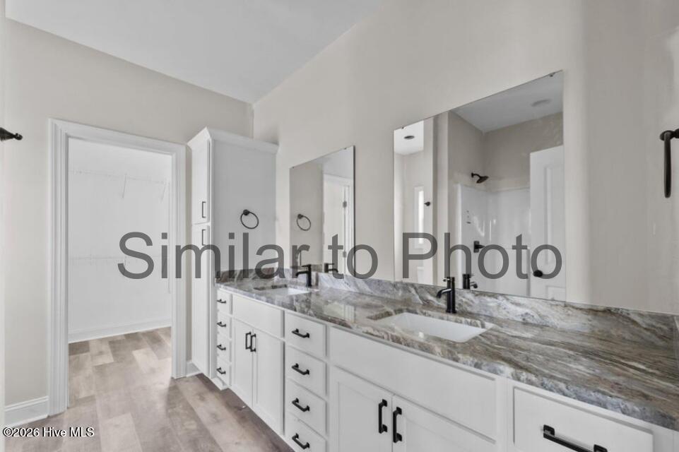 100555124 | Photo 13