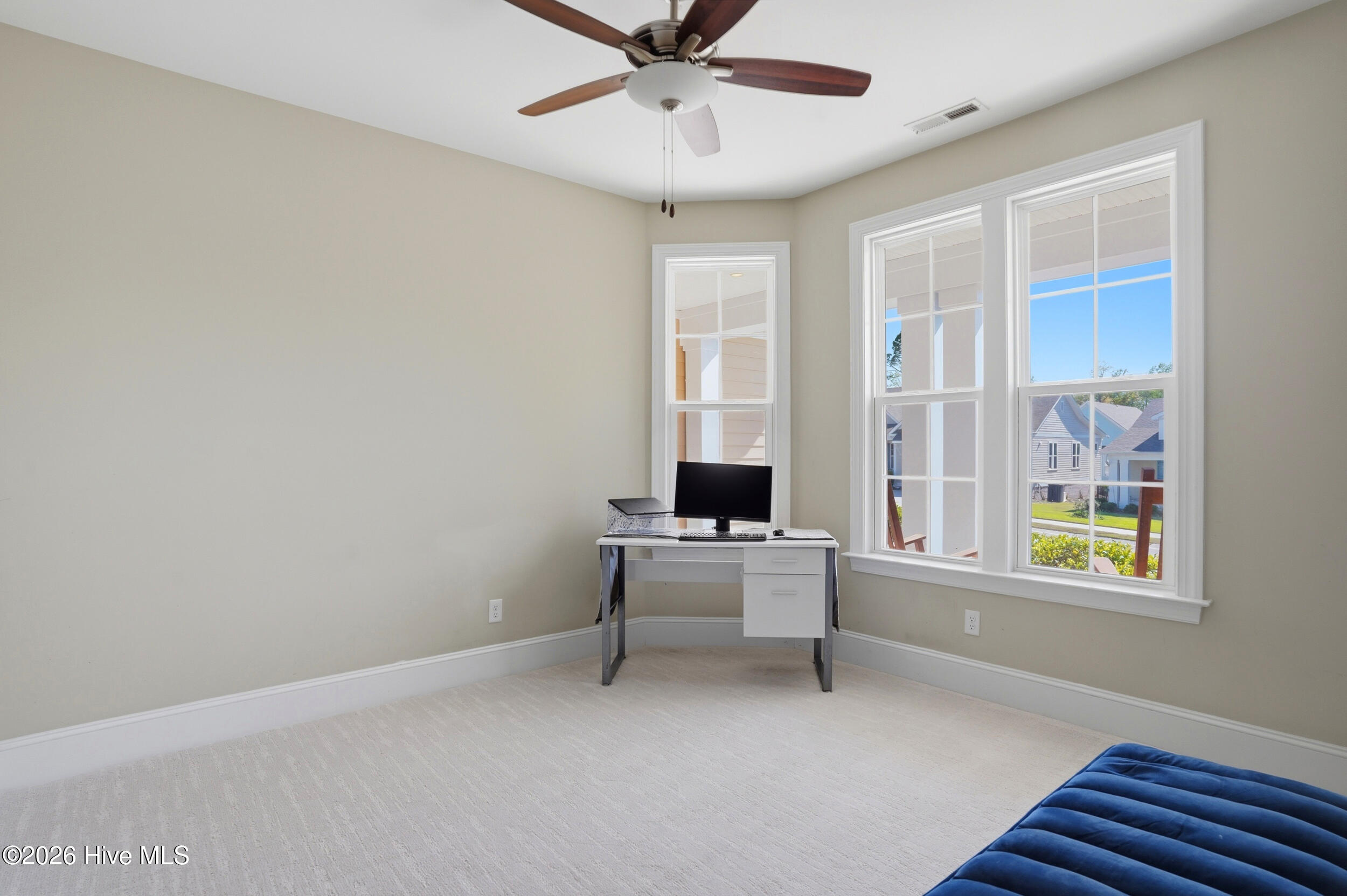 100564894 | Photo 20