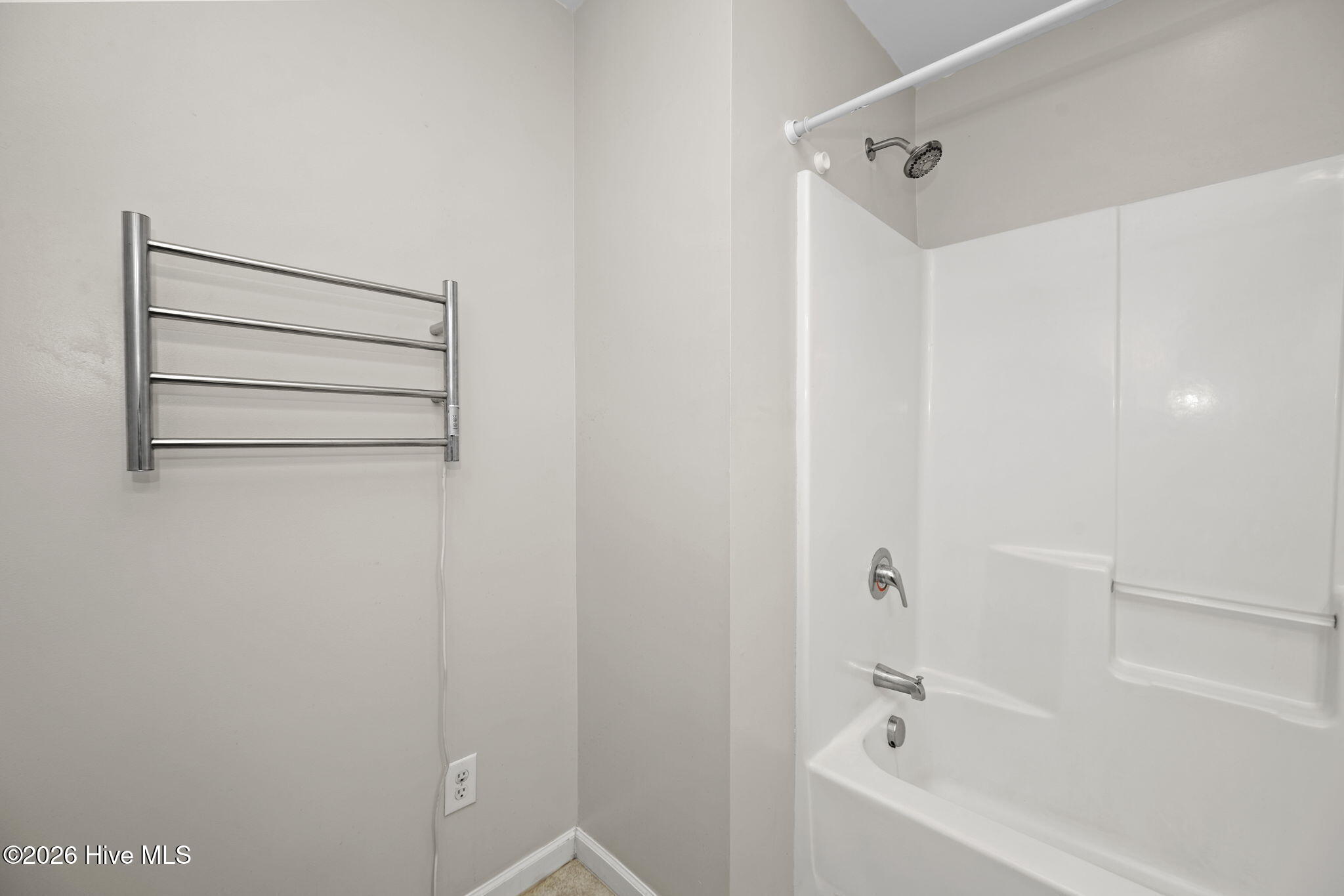 4513 Country Club Road E105,Morehead City
