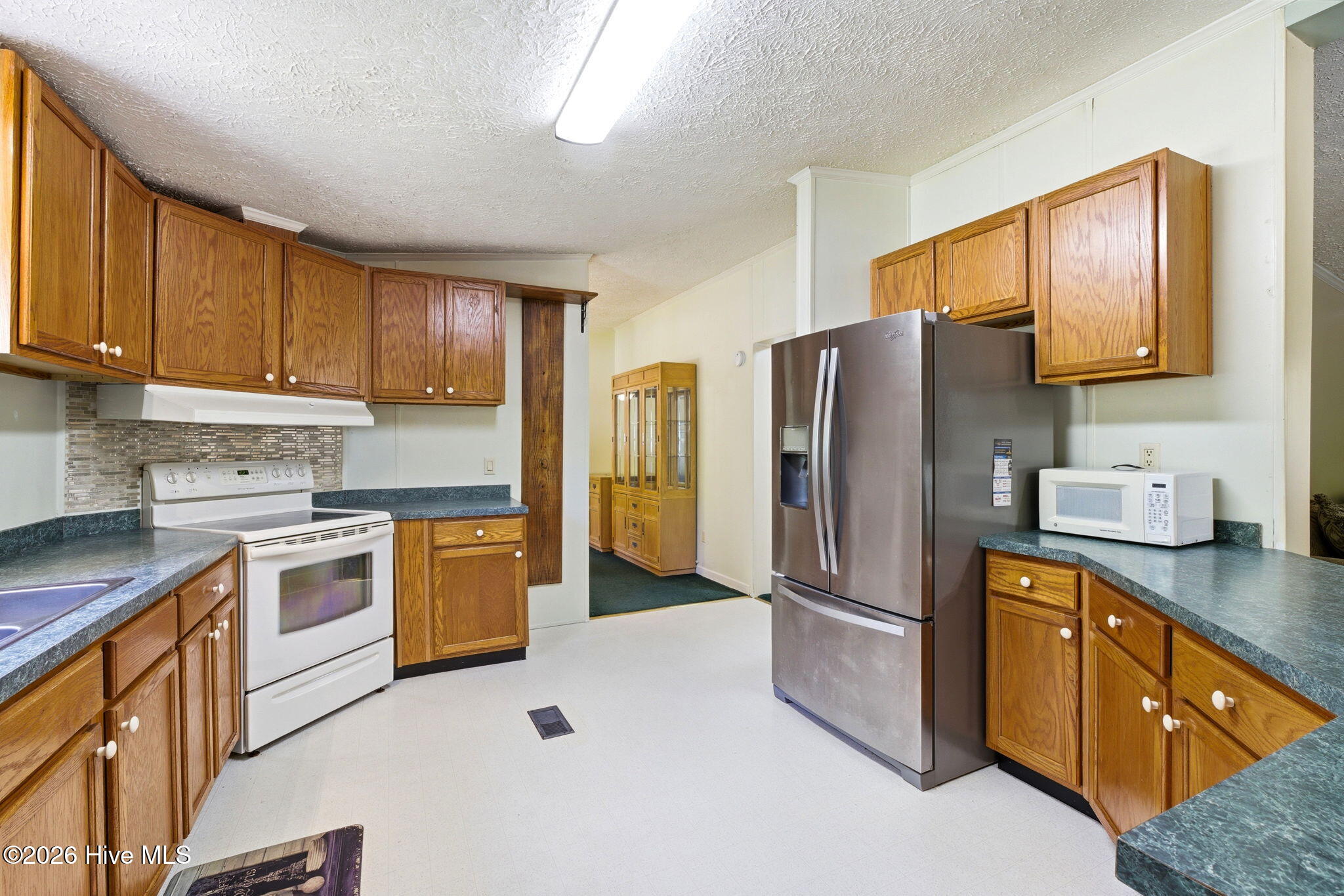 100568157 | Photo 20