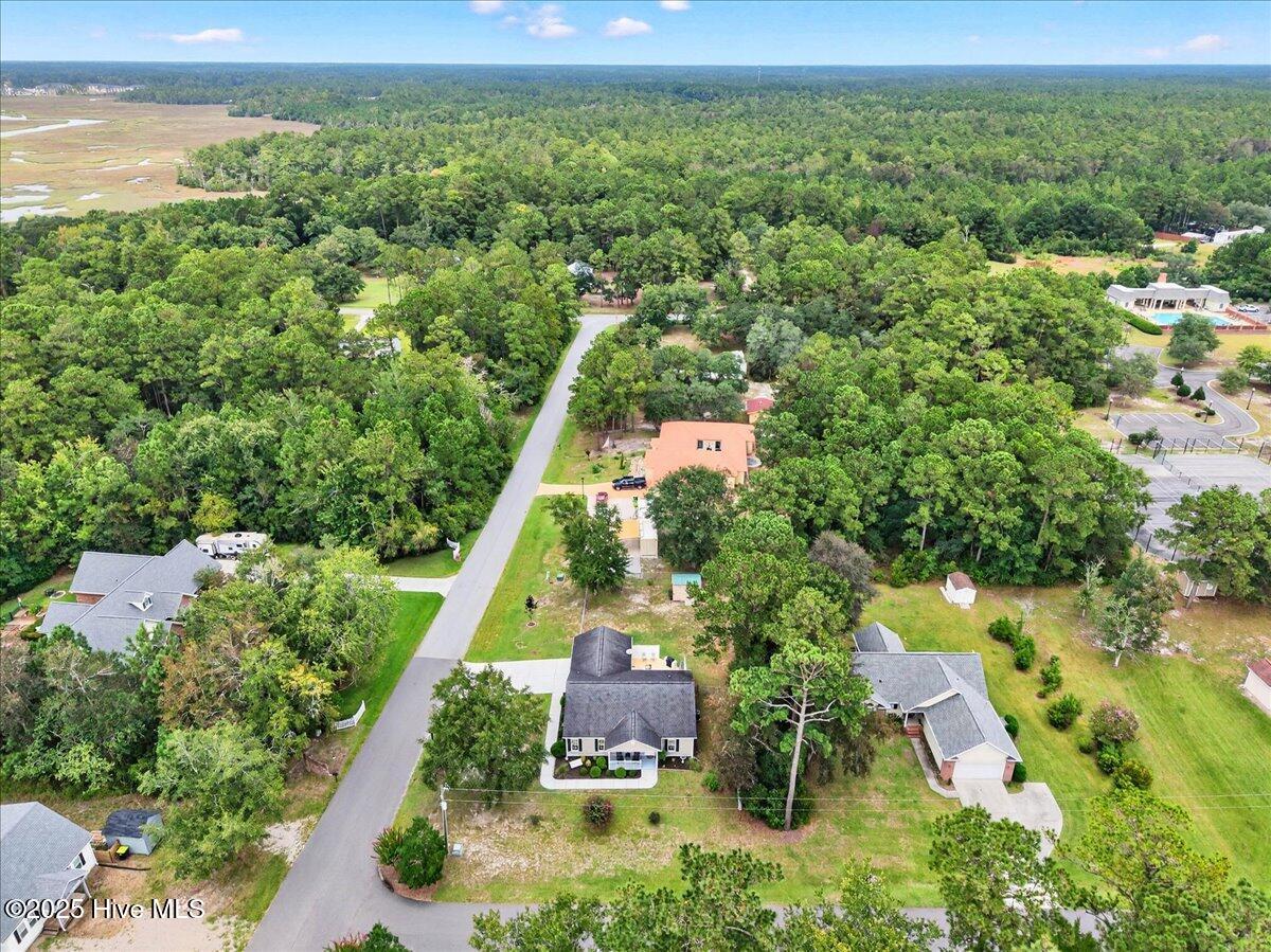 100530290 | Photo 39