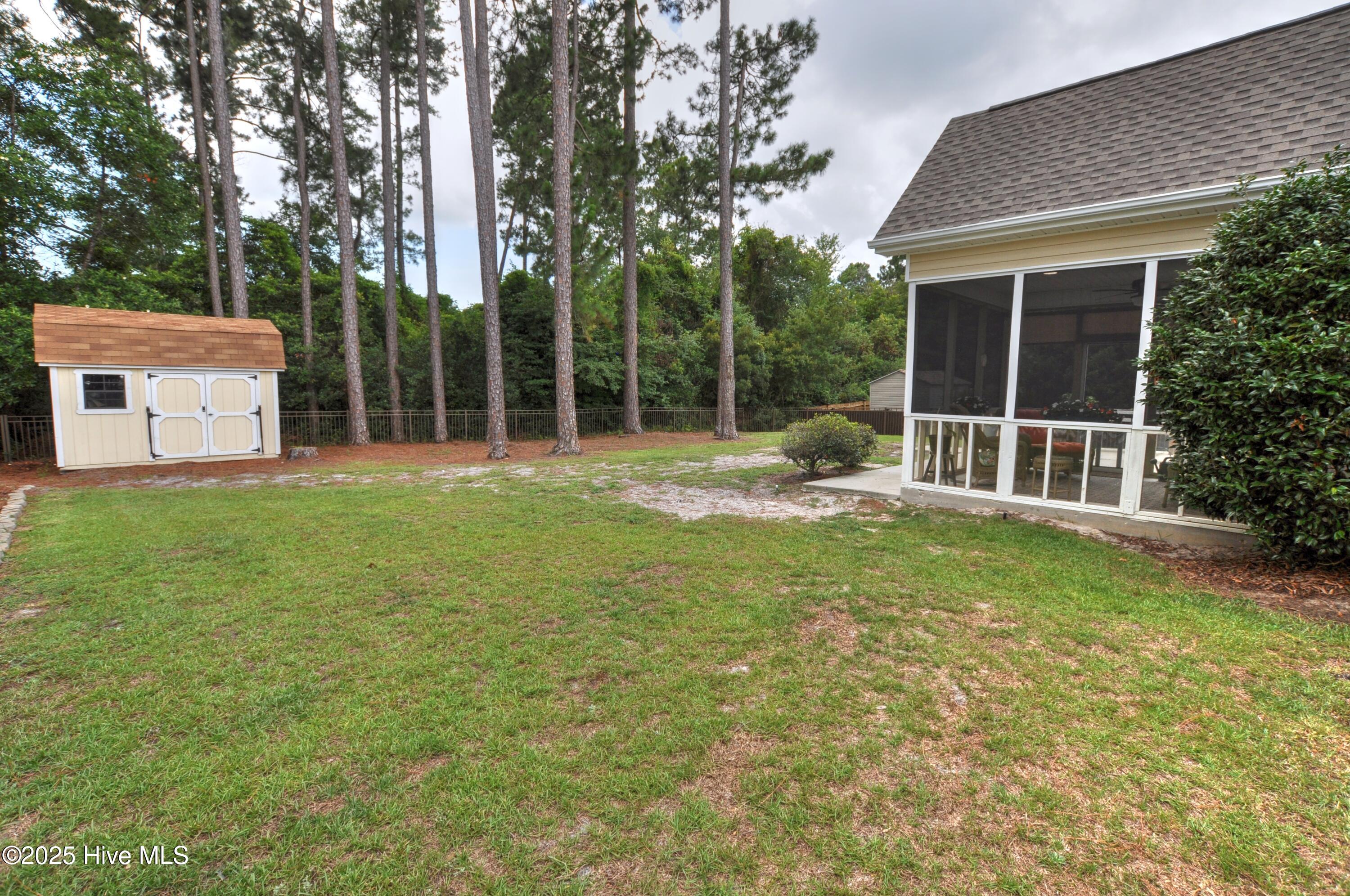 100519003 | Photo 36