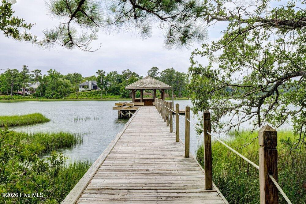 100563966 | Photo 88