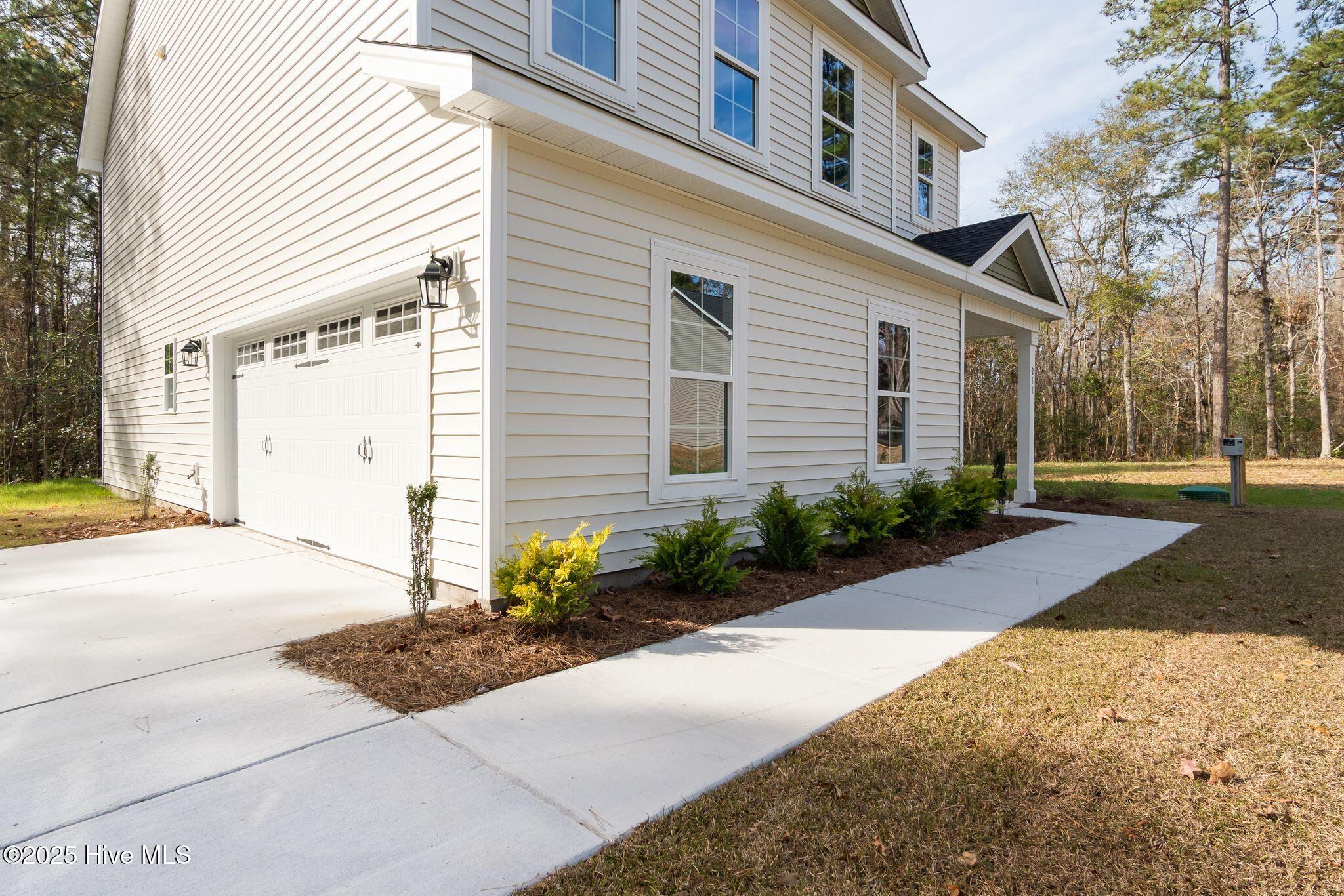 211 Brighttown Road,Maysville