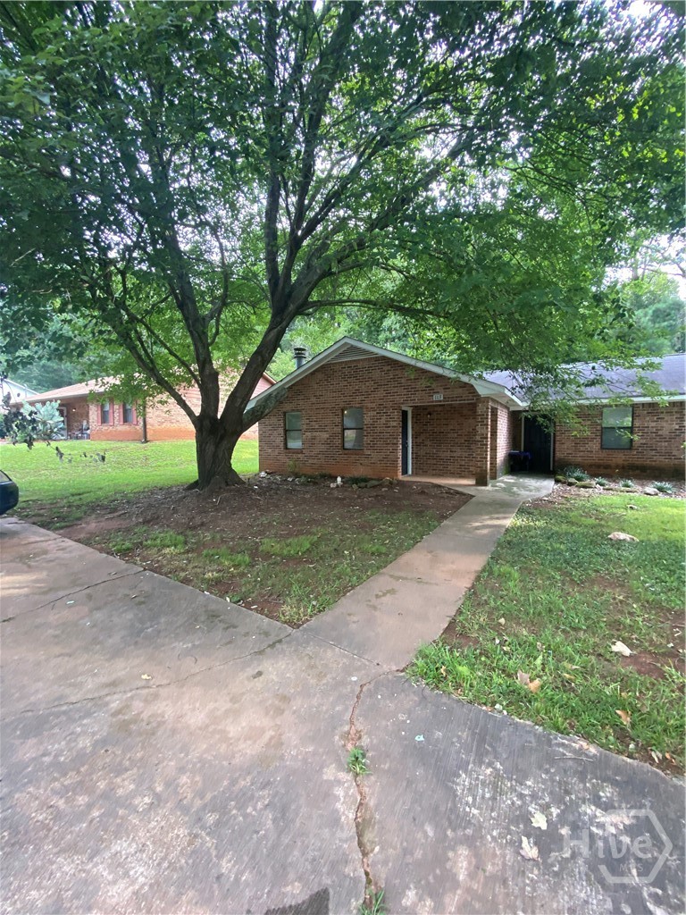 Property at 113/115 Saint Andrews Court