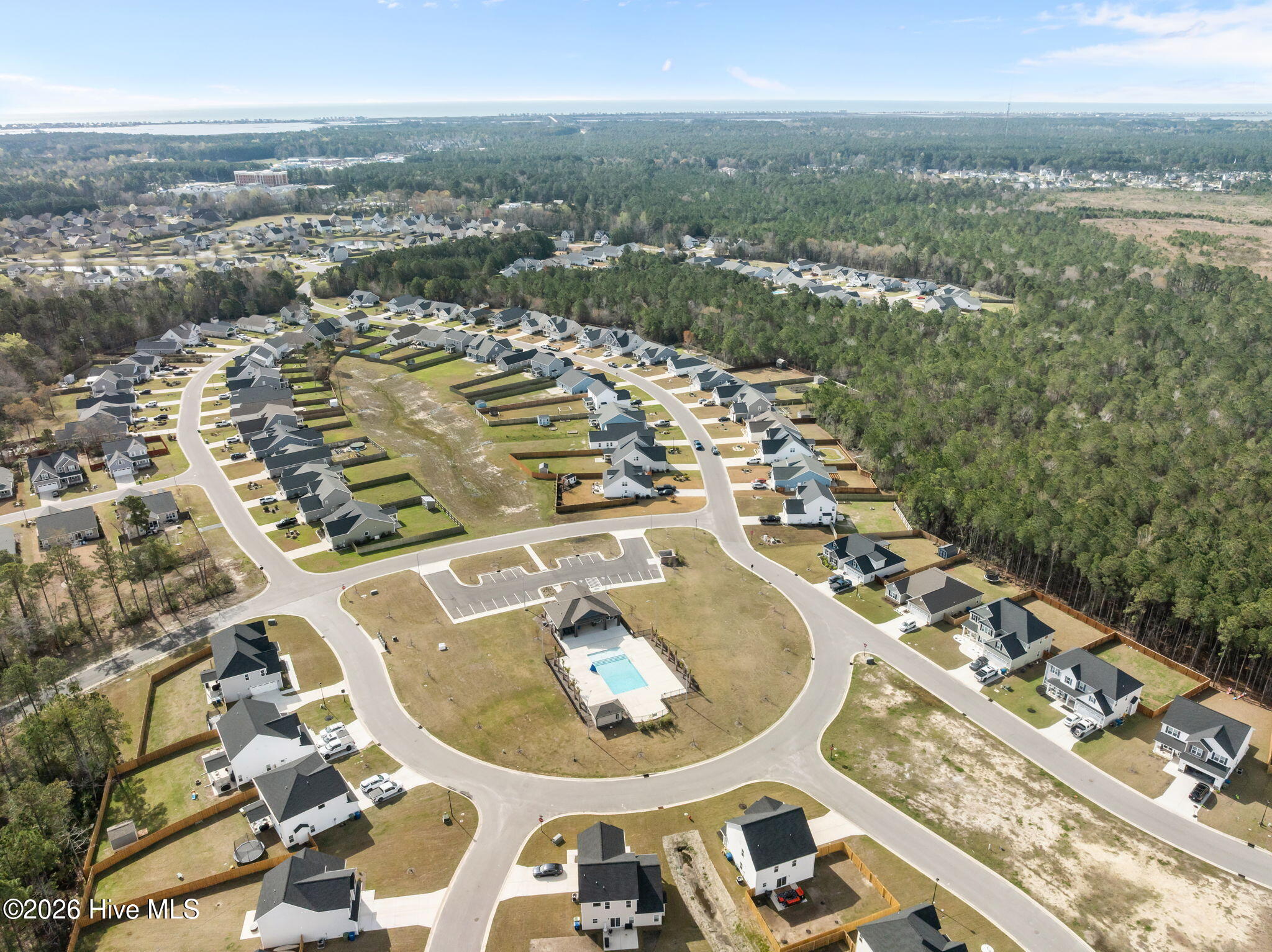 100561377 | Photo 52