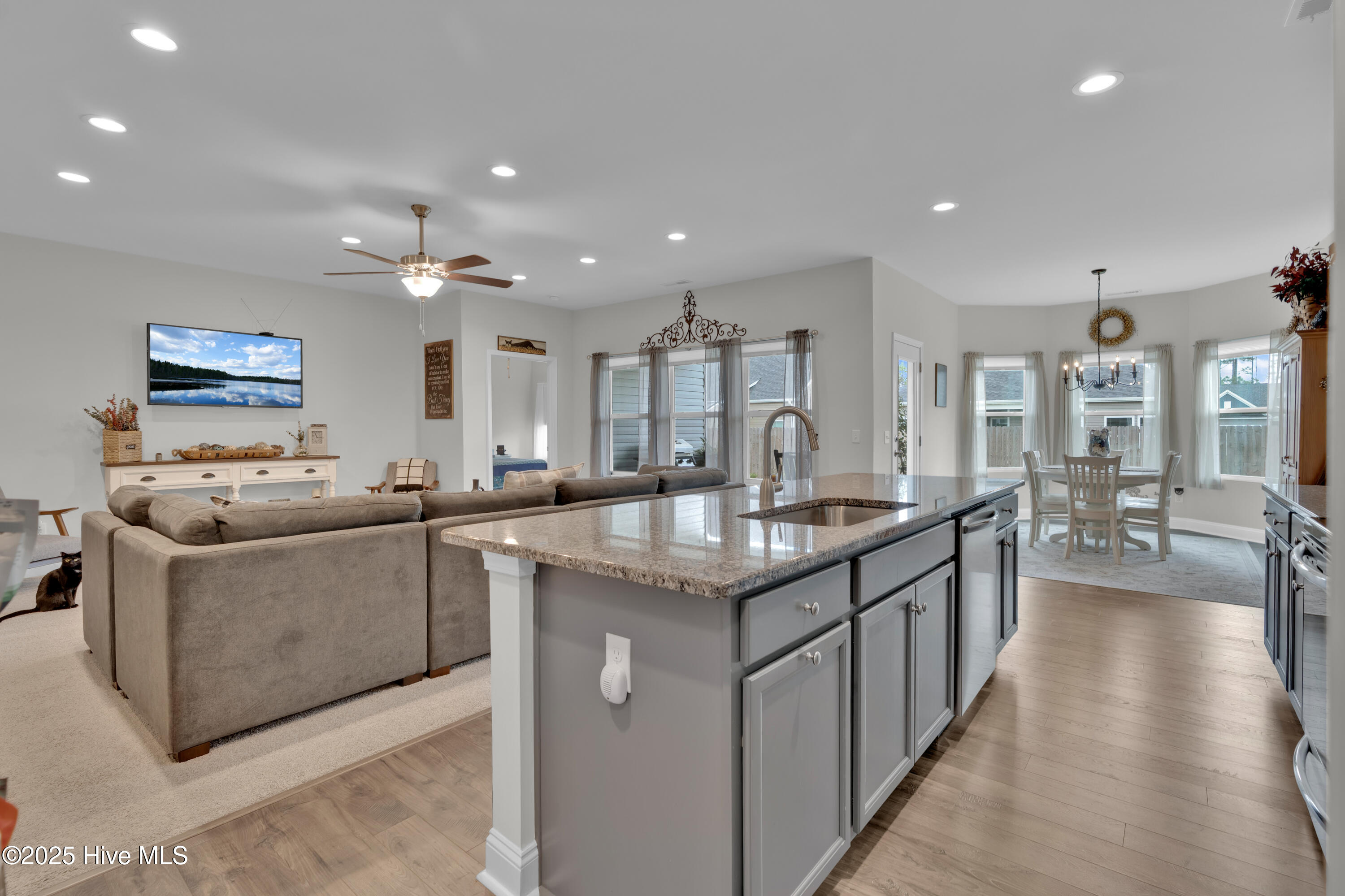 1592 E New Carraway Place SE, Bolivia, NC, 28422