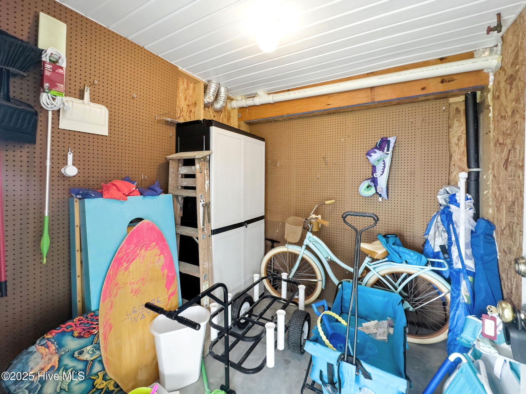 100526138 | Photo 41