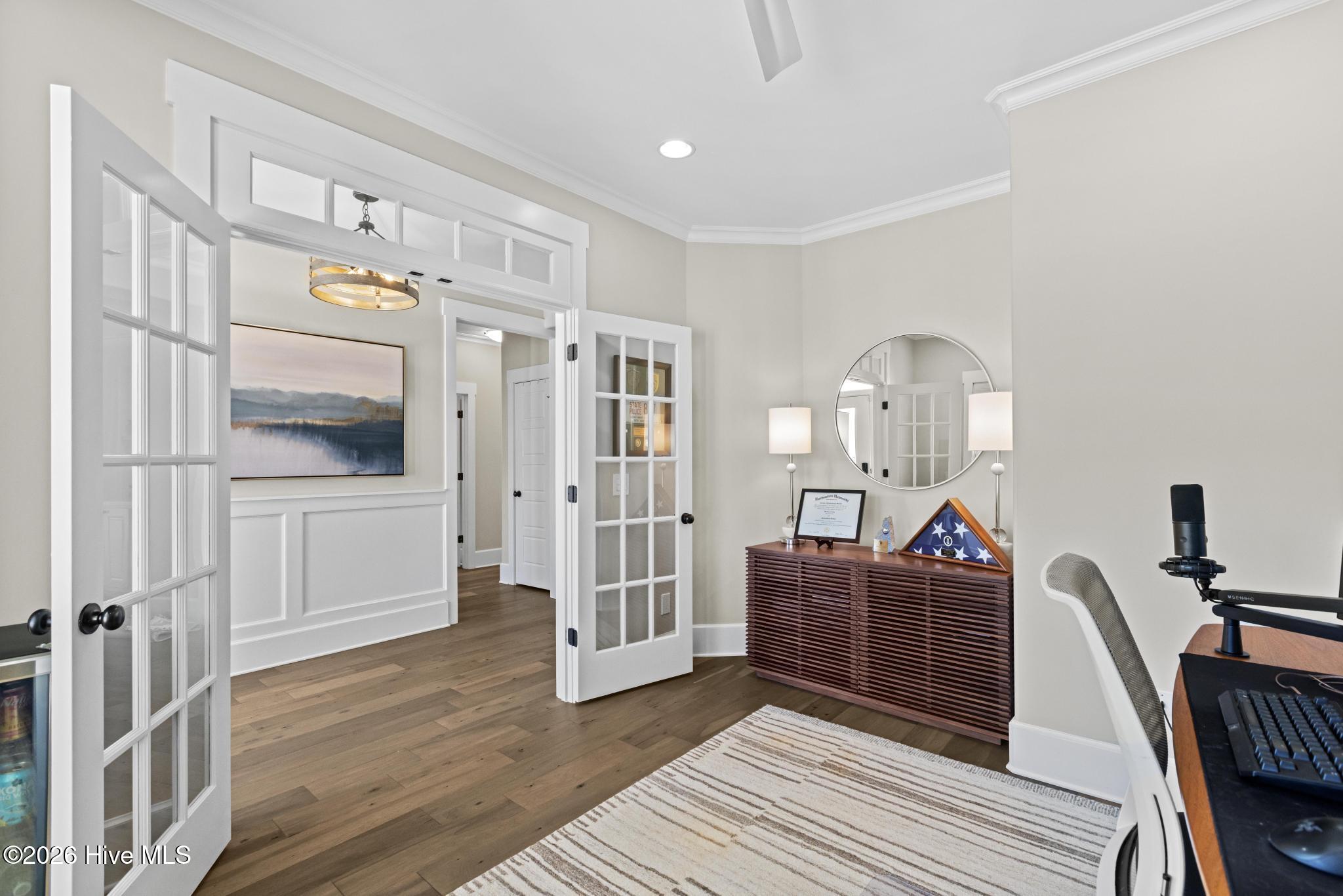 100561204 | Photo 11