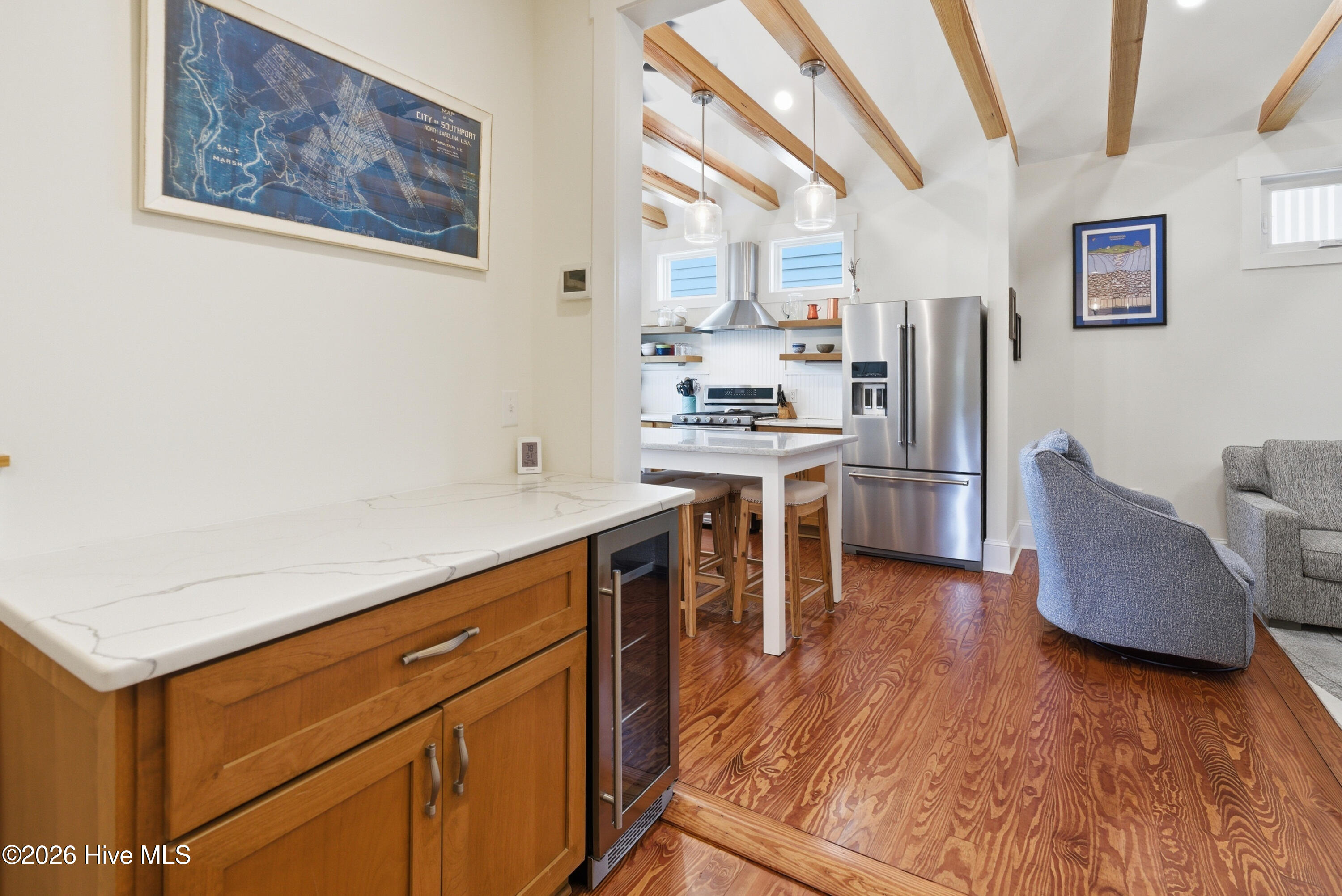 100567578 | Photo 21