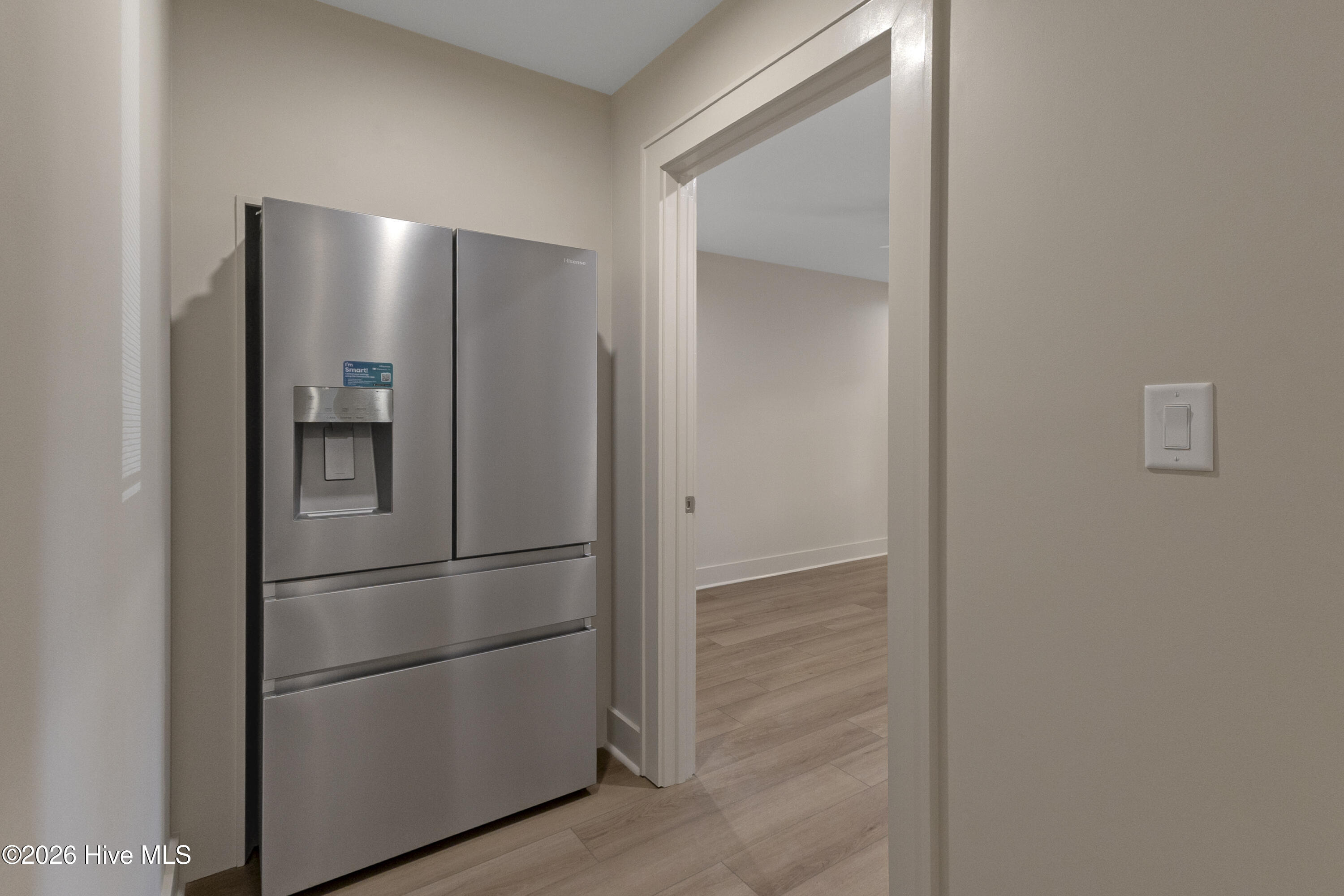 100551953 | Photo 90