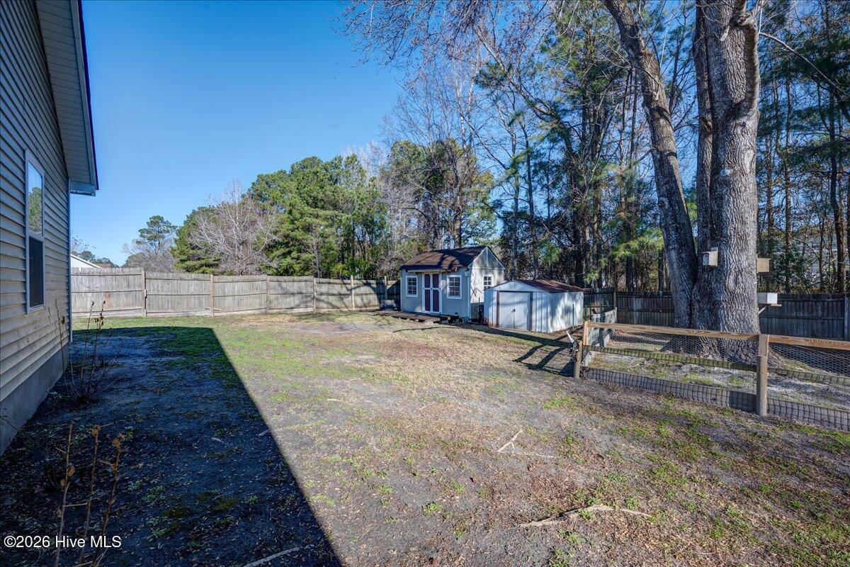 100548576 | Photo 41