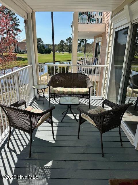 100560957 | Photo 39