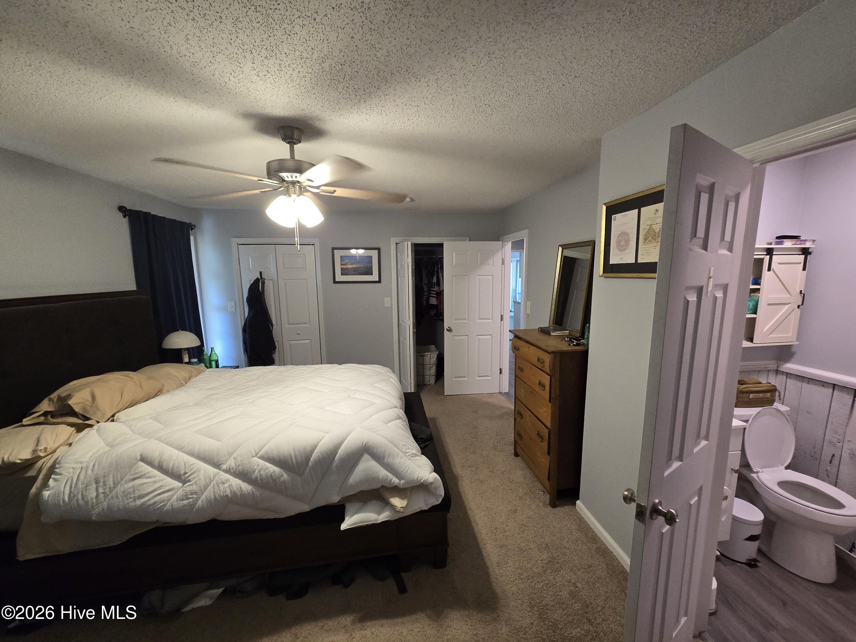 Undisclosed Address, Richlands, NC, 28574