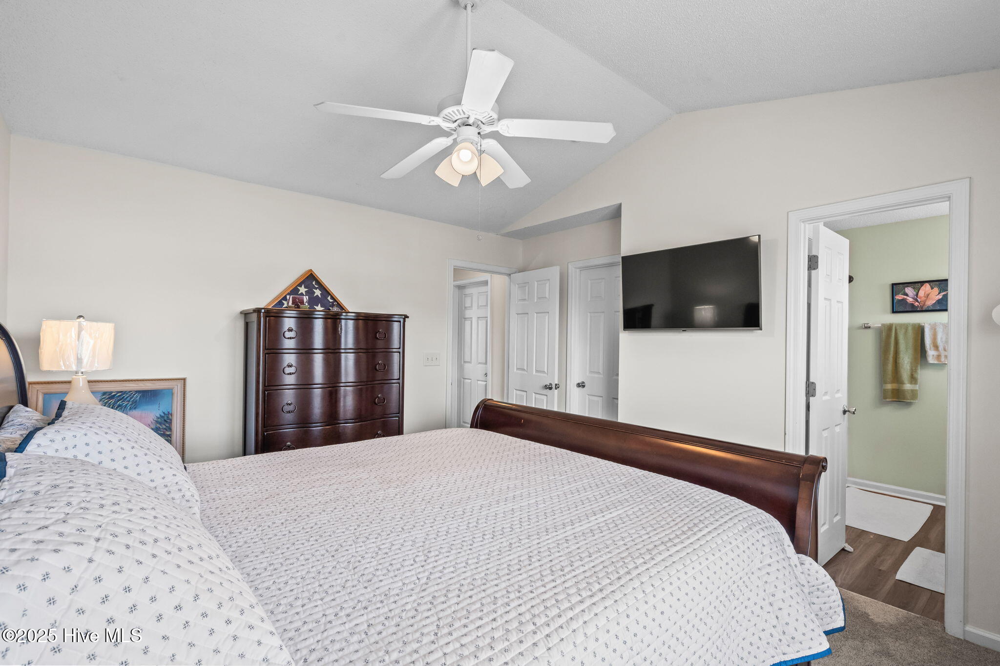 3035 Cedar Creek Lane, Carolina Shores, NC 28467 – photo 17: 31-web-or-mls-3035 Cedar Creek Ln 27