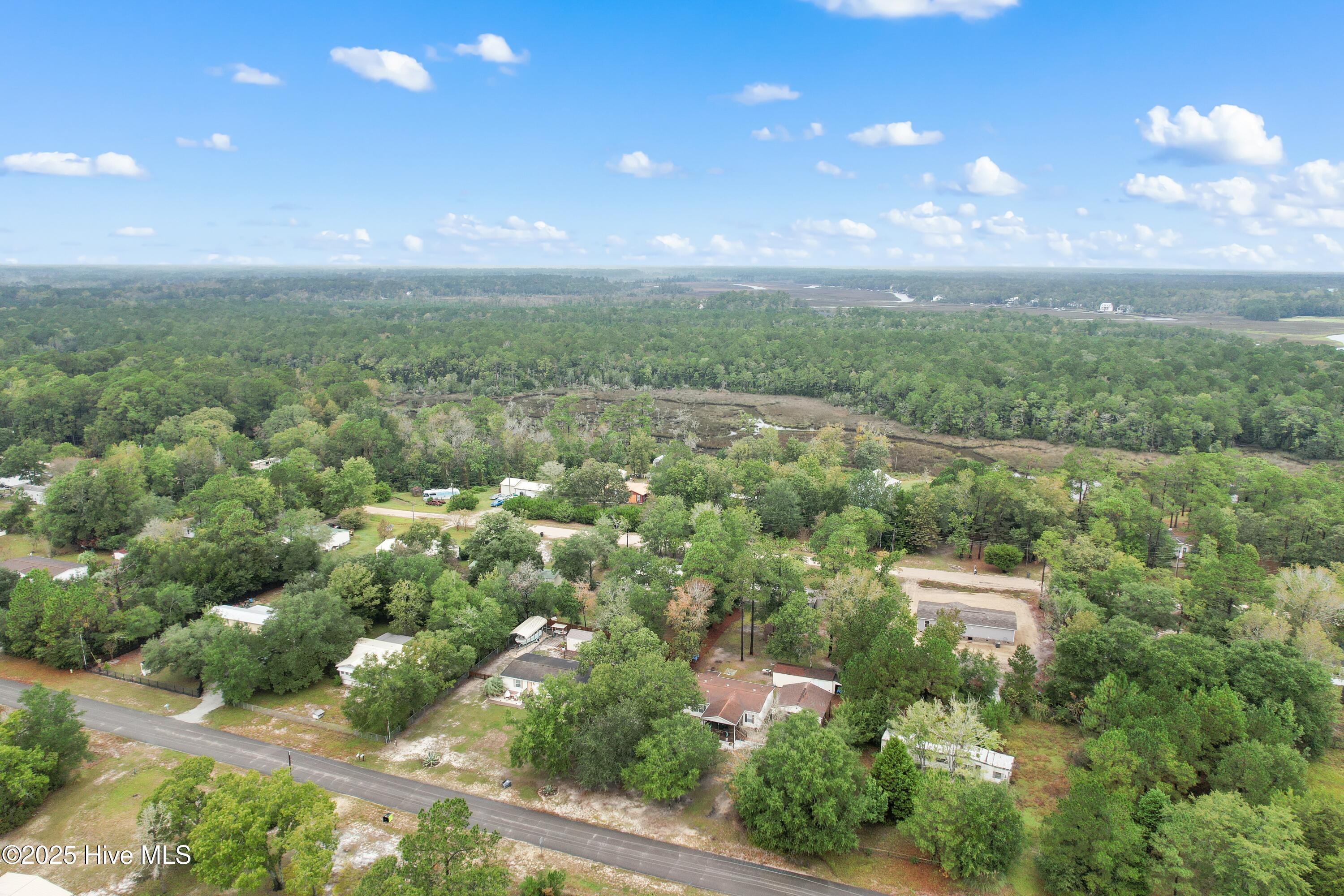 100570016 | Photo 39