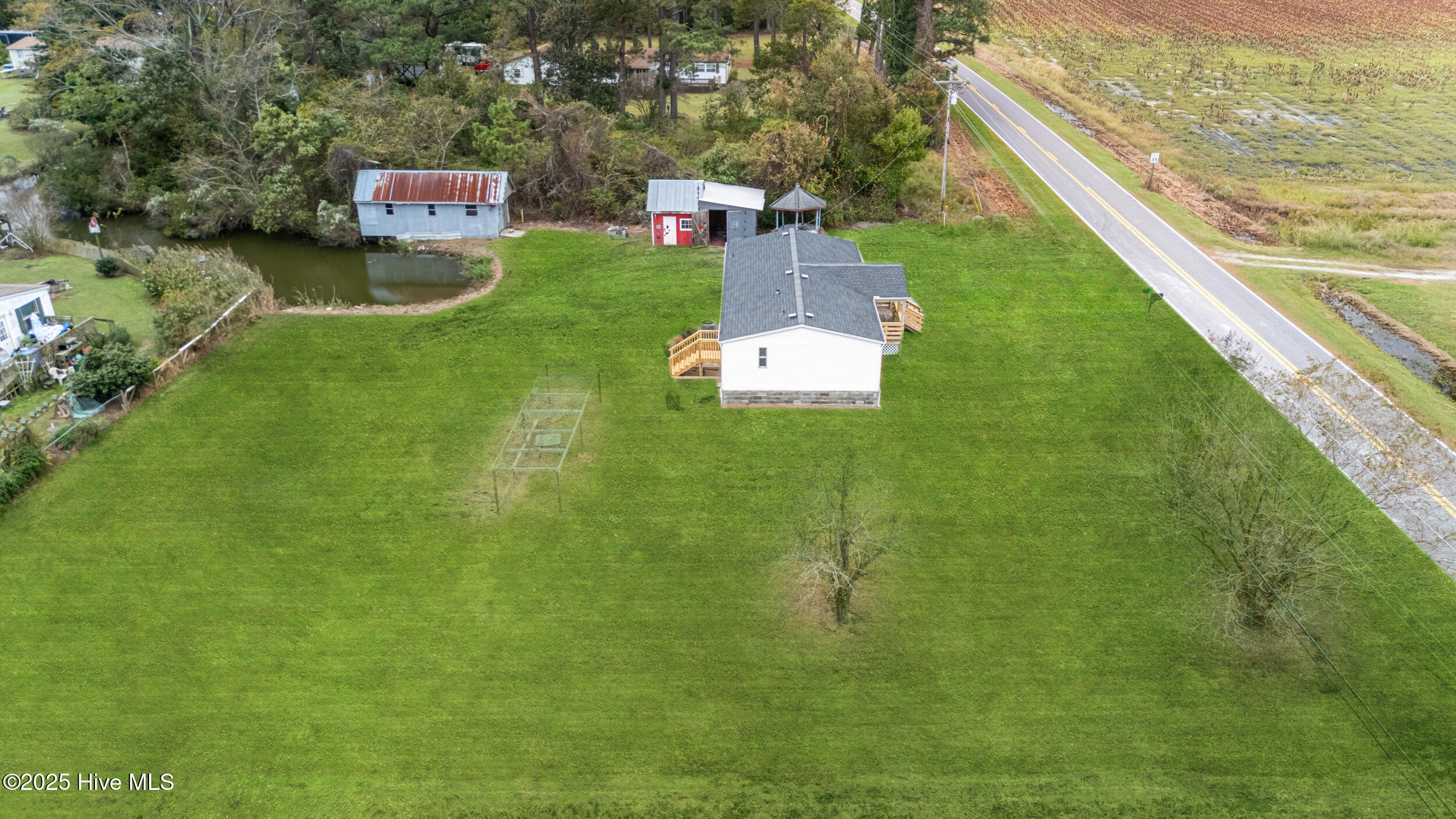 Homes for sale in Elizabeth City, NC | 1742 Soundneck Rd, Elizabeth City, NC 27909 | MLS# 100536360