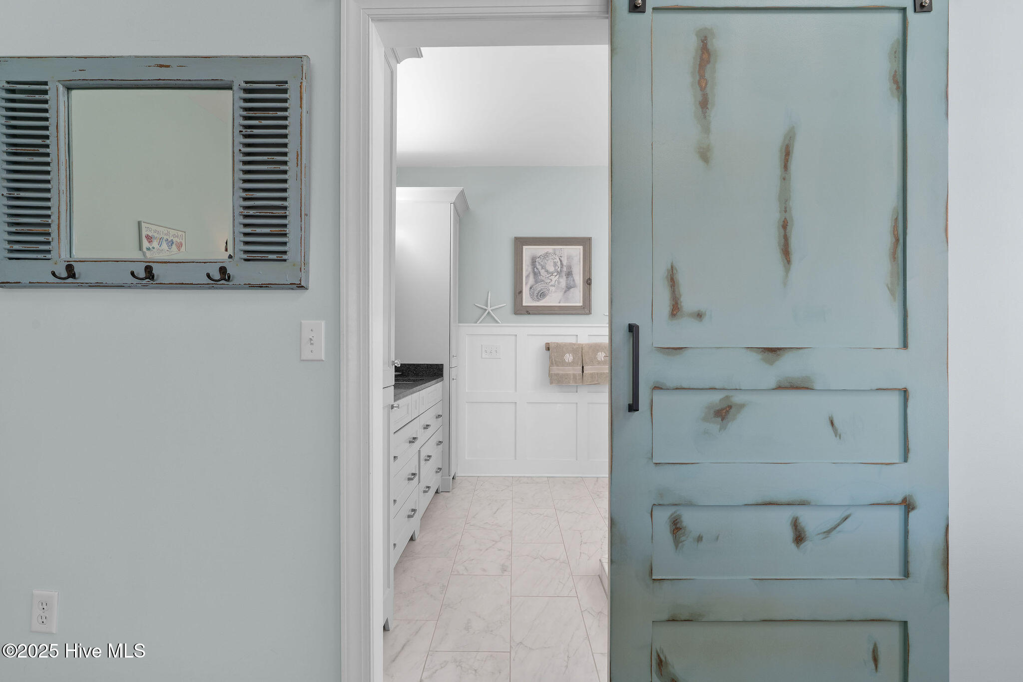 100543400 | Photo 38