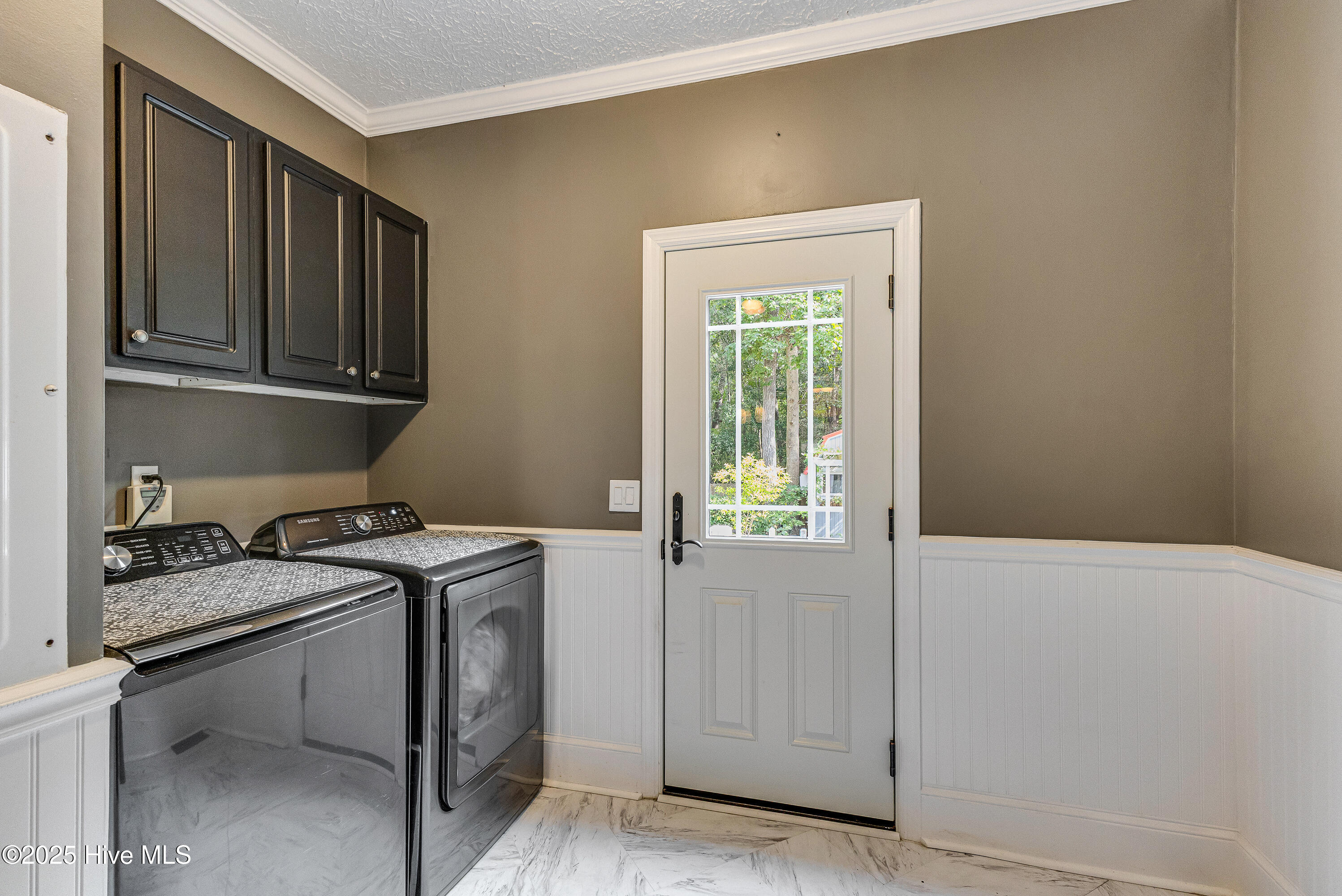 100531169 | Photo 52