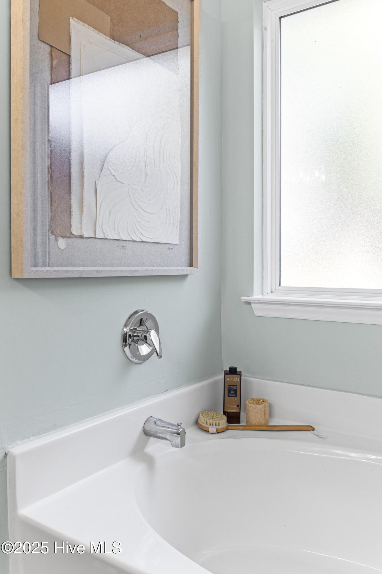 100542104 | Photo 16