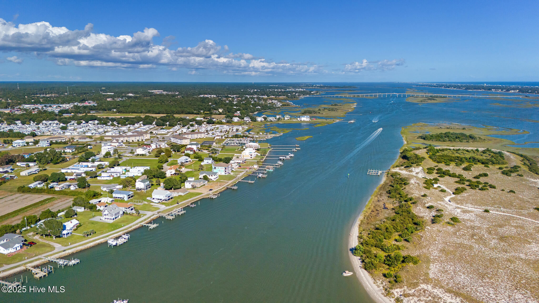 100535334 | Photo 56