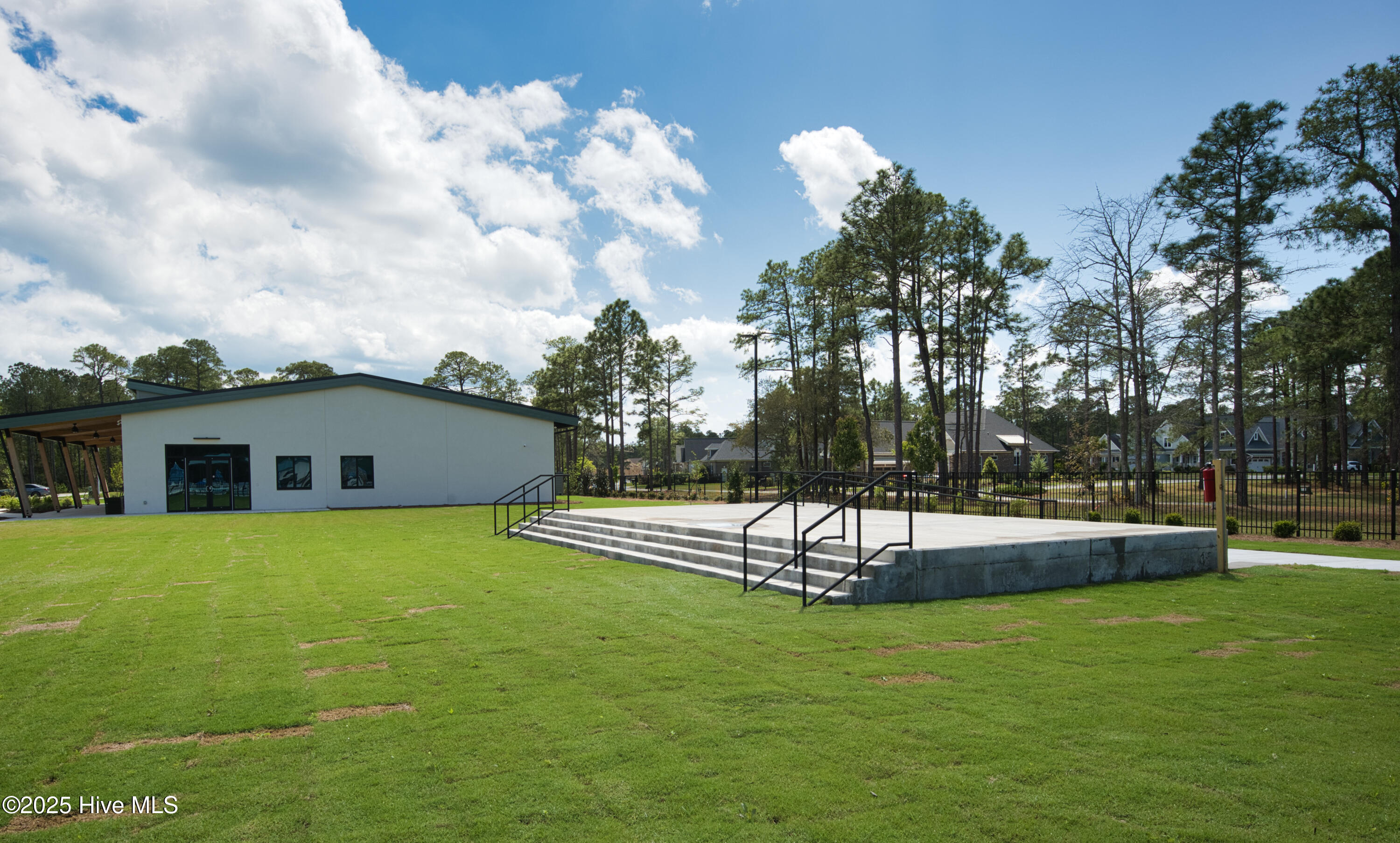 741 Highgate Place SW