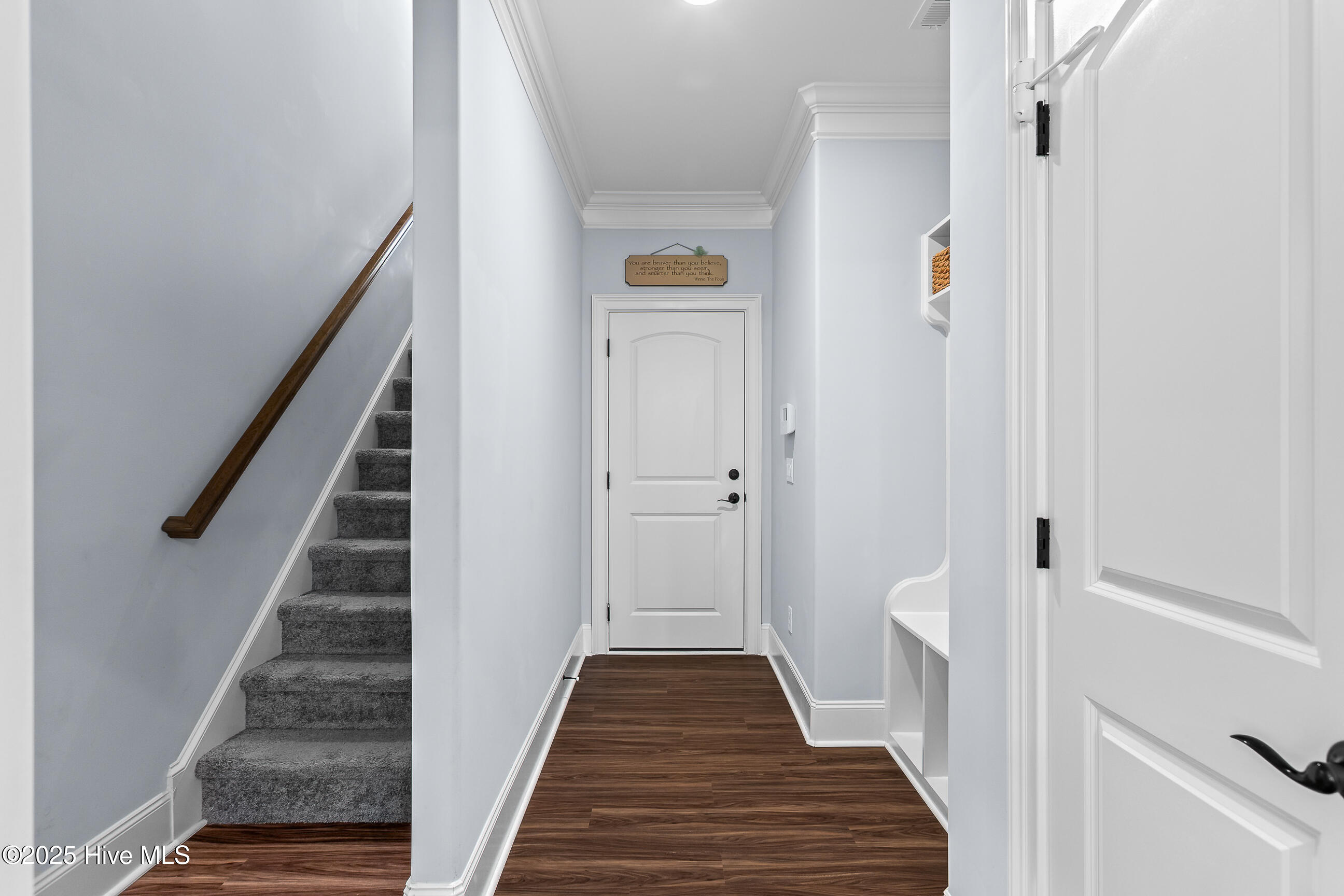 100536190 | Photo 27